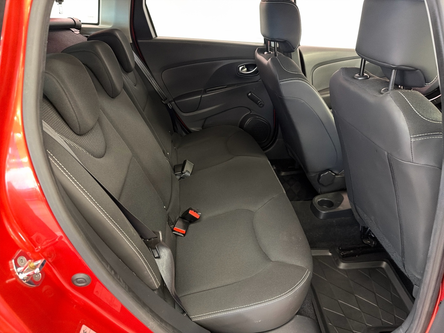 RENAULT Clio 2015