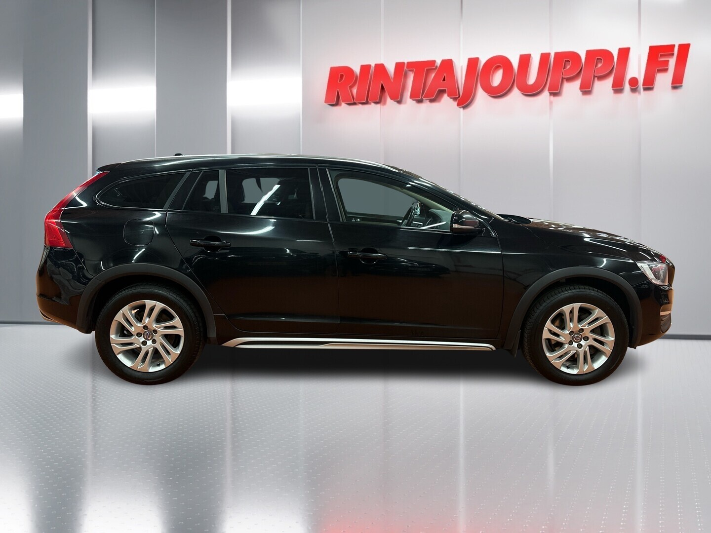 VOLVO V60 Cross Country 2017