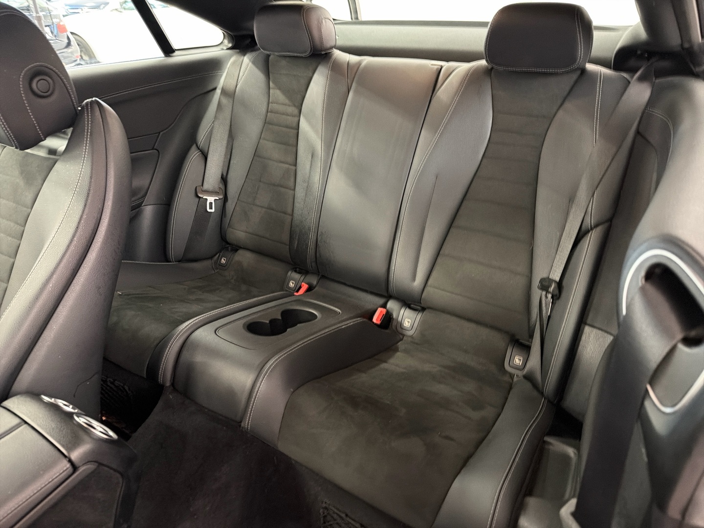 MERCEDES-BENZ E 2018