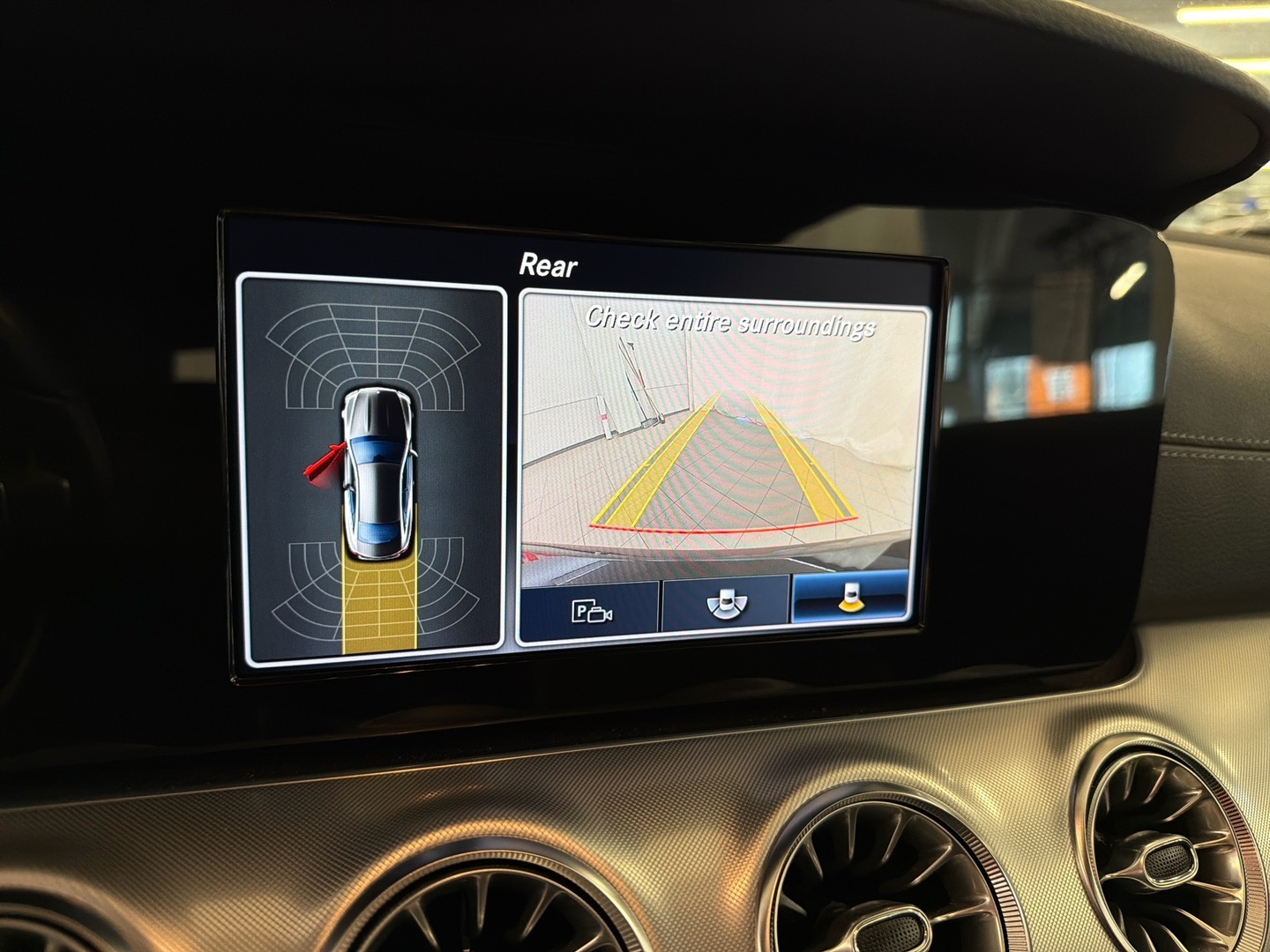 MERCEDES-BENZ E 2018