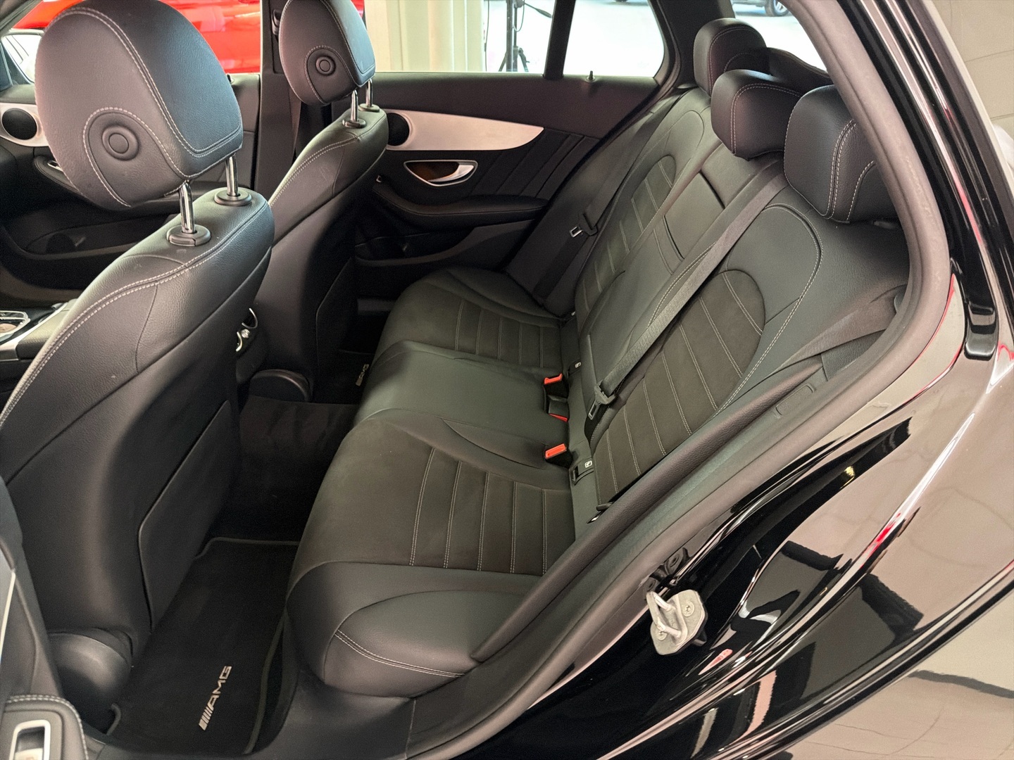 MERCEDES-BENZ C 2020