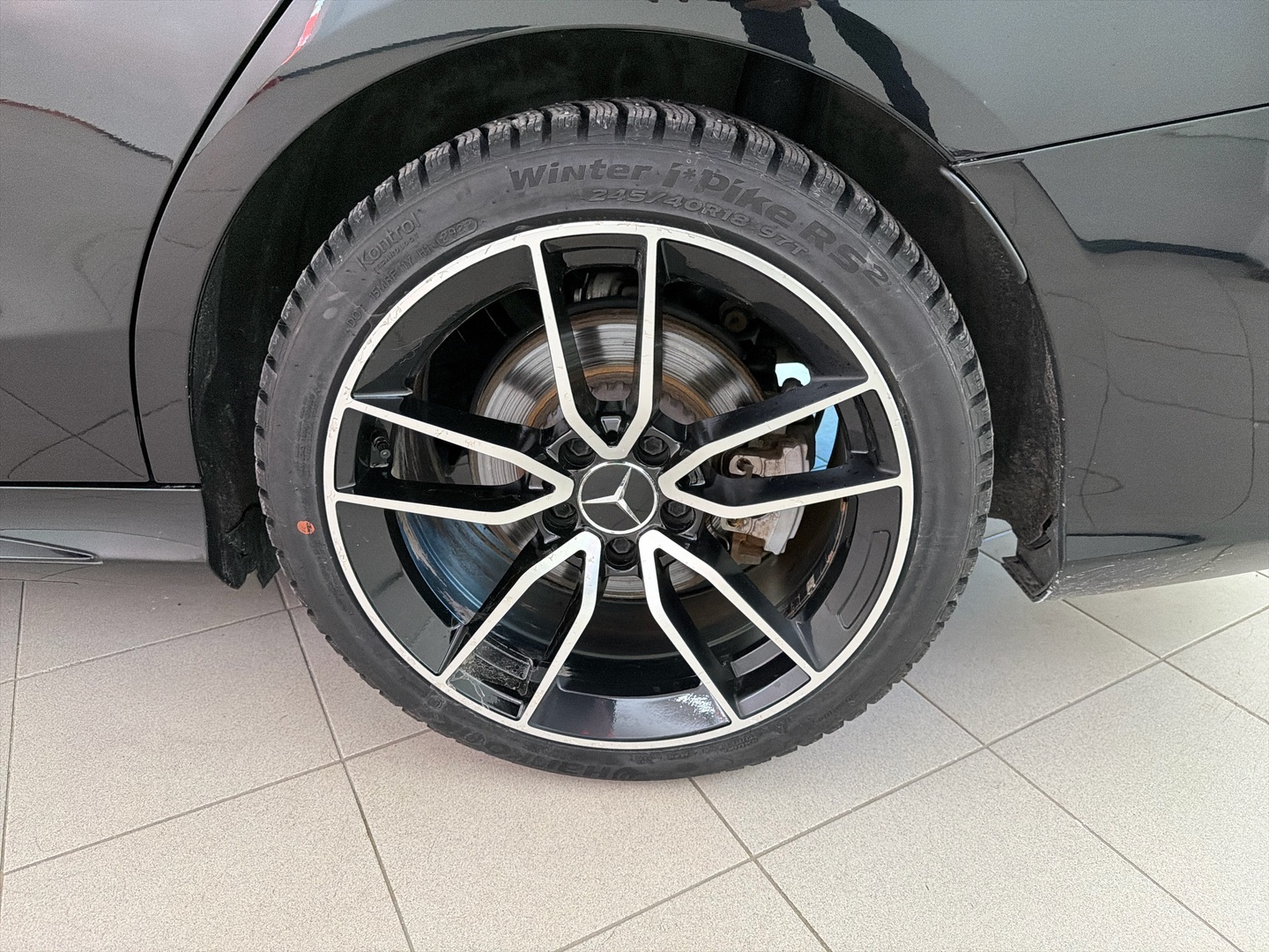 MERCEDES-BENZ C 2020