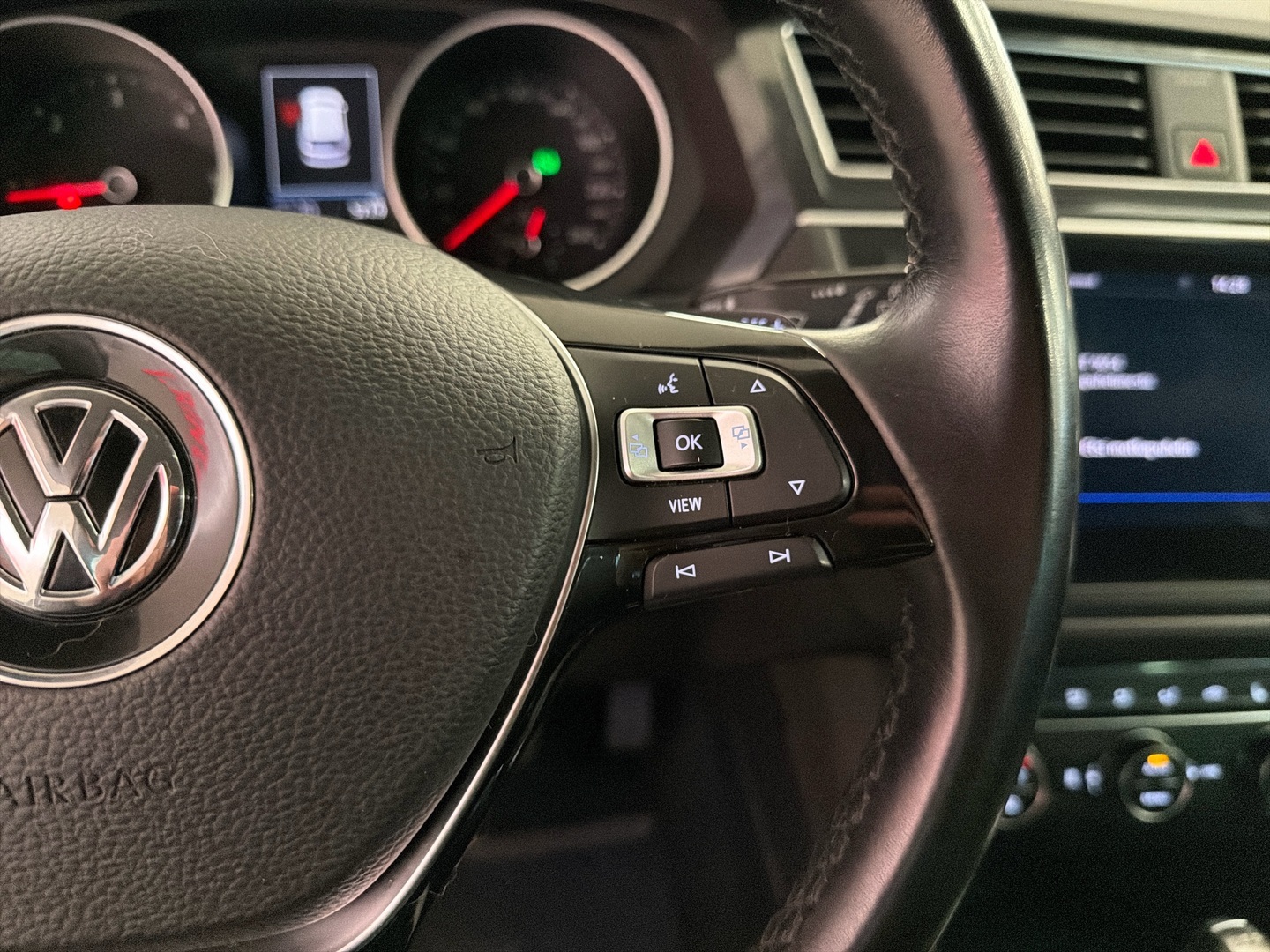 VOLKSWAGEN Tiguan 2019