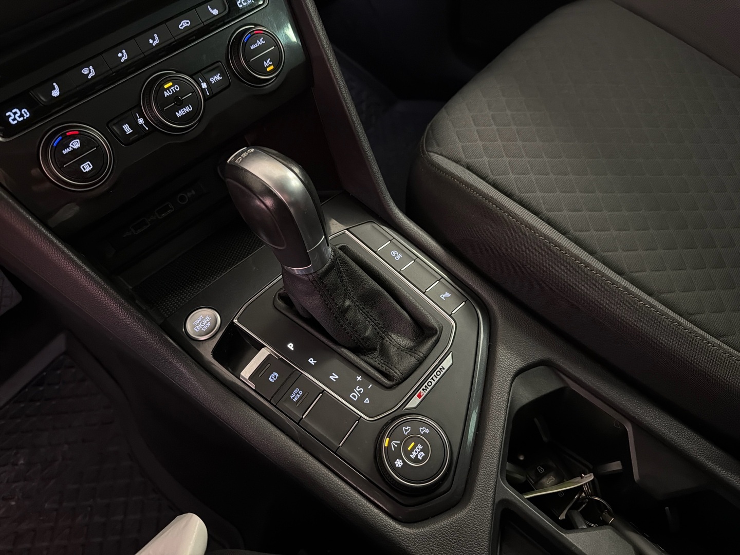 VOLKSWAGEN Tiguan 2019