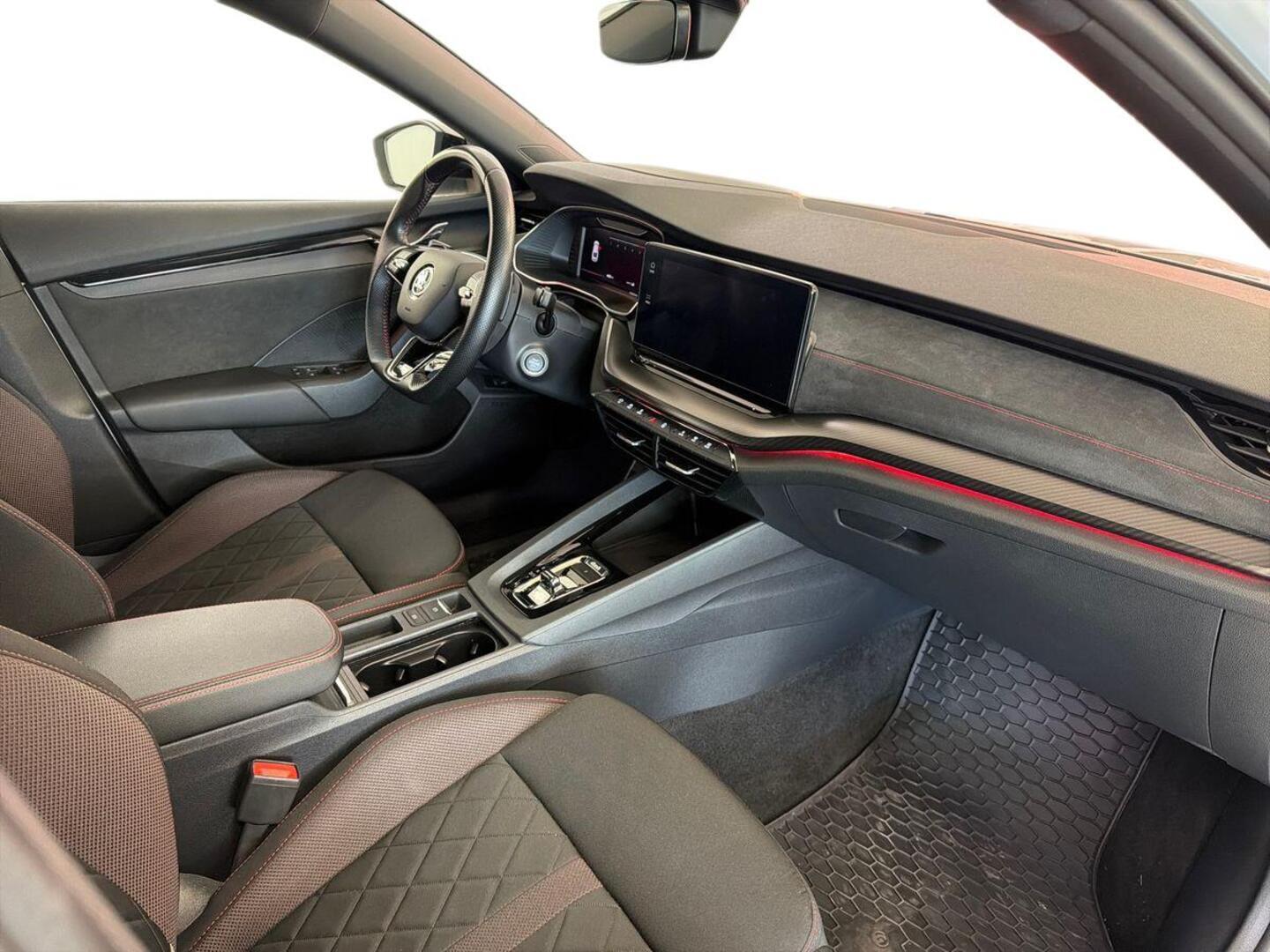 SKODA Octavia 9