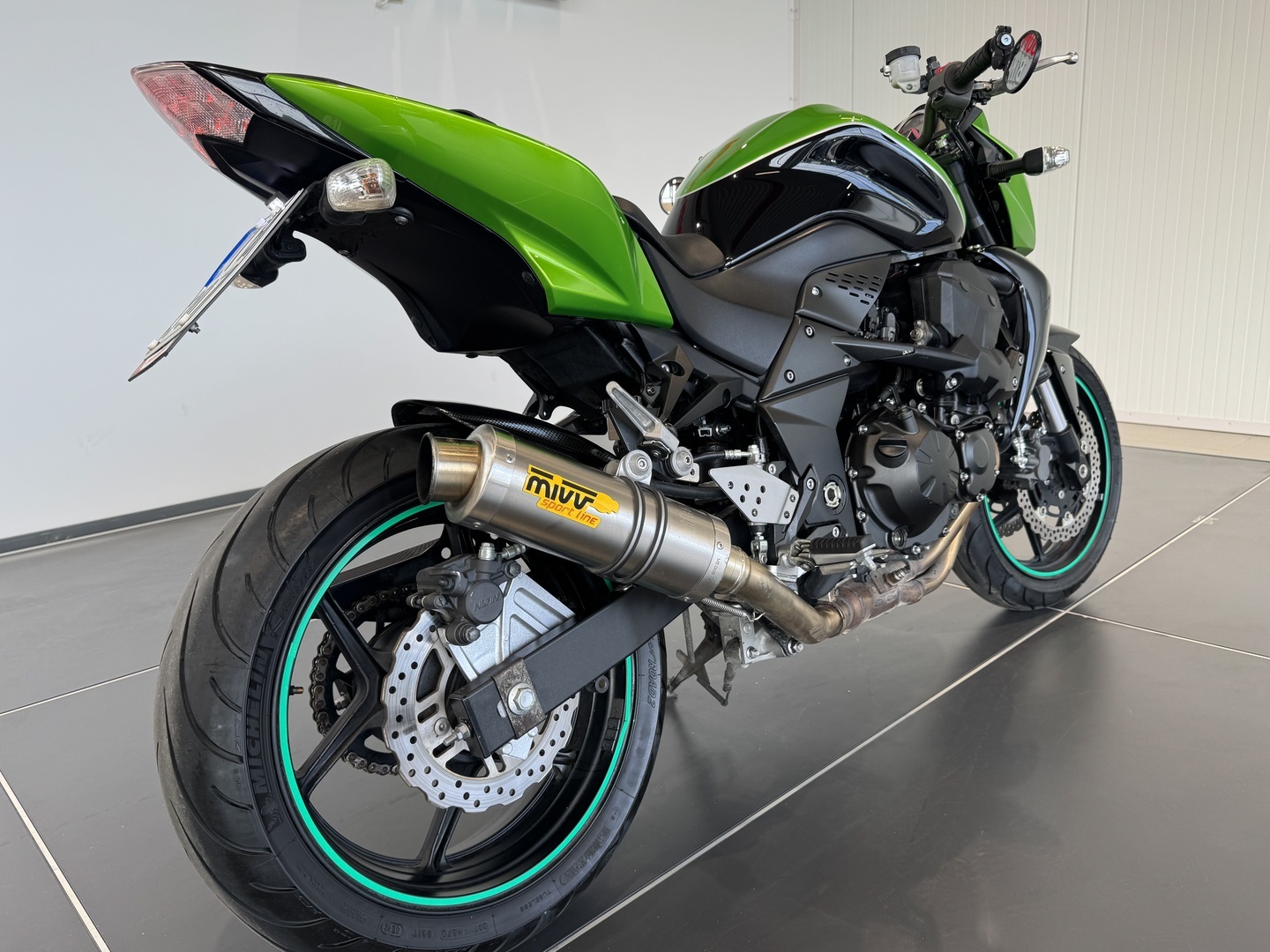 KAWASAKI Z 2009