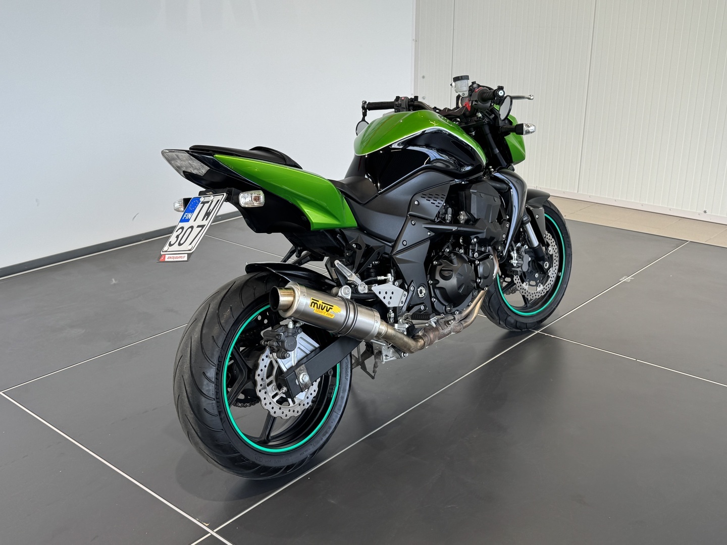 KAWASAKI Z 2009