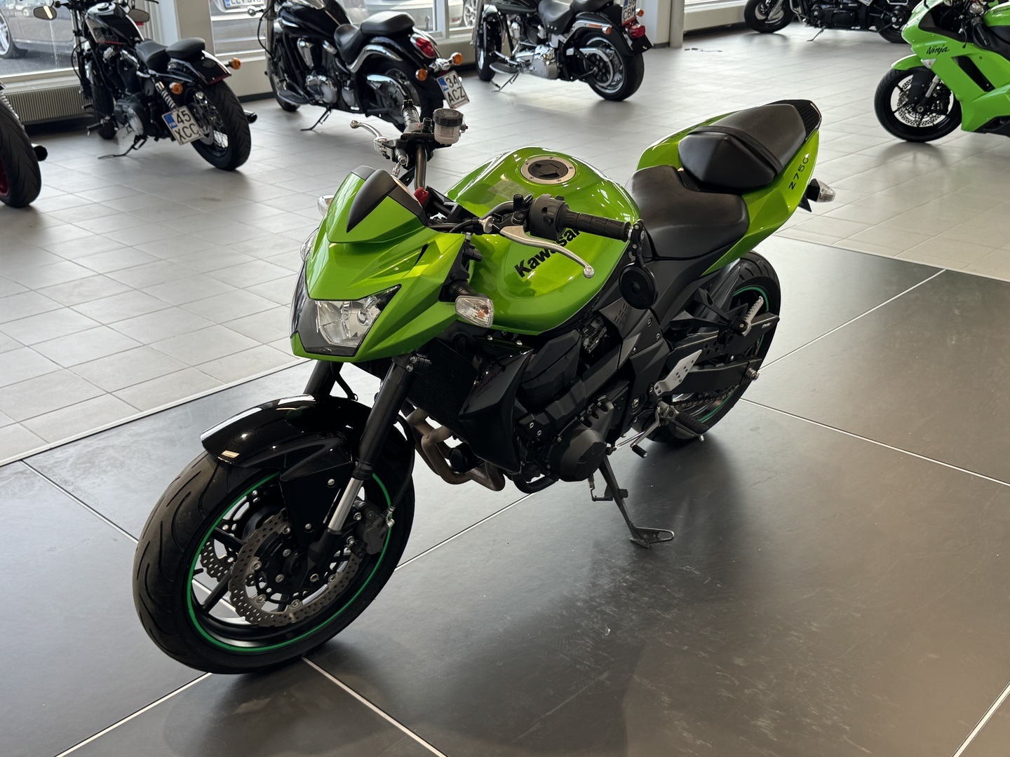 KAWASAKI Z 2009