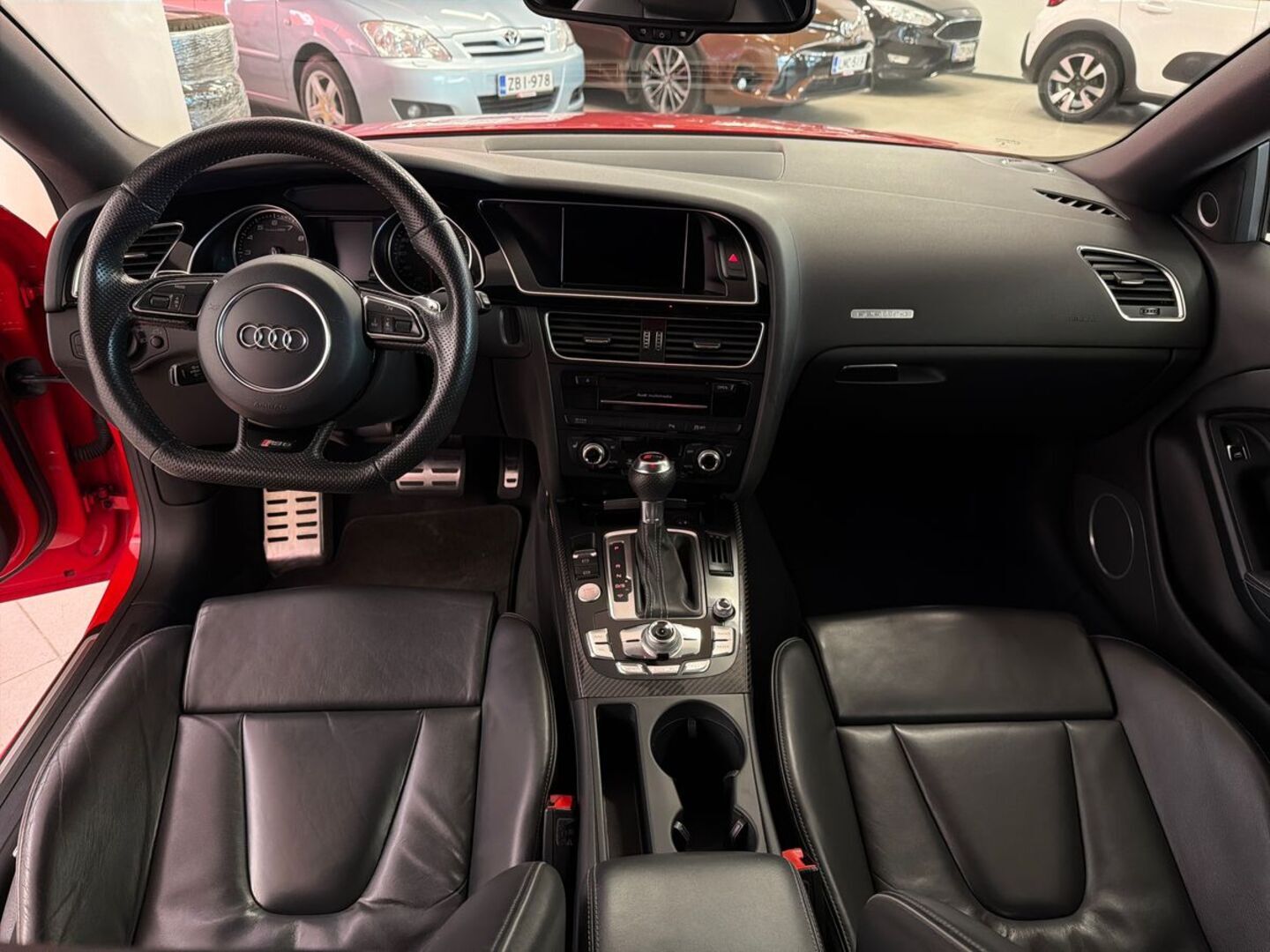 AUDI RS 5 2012