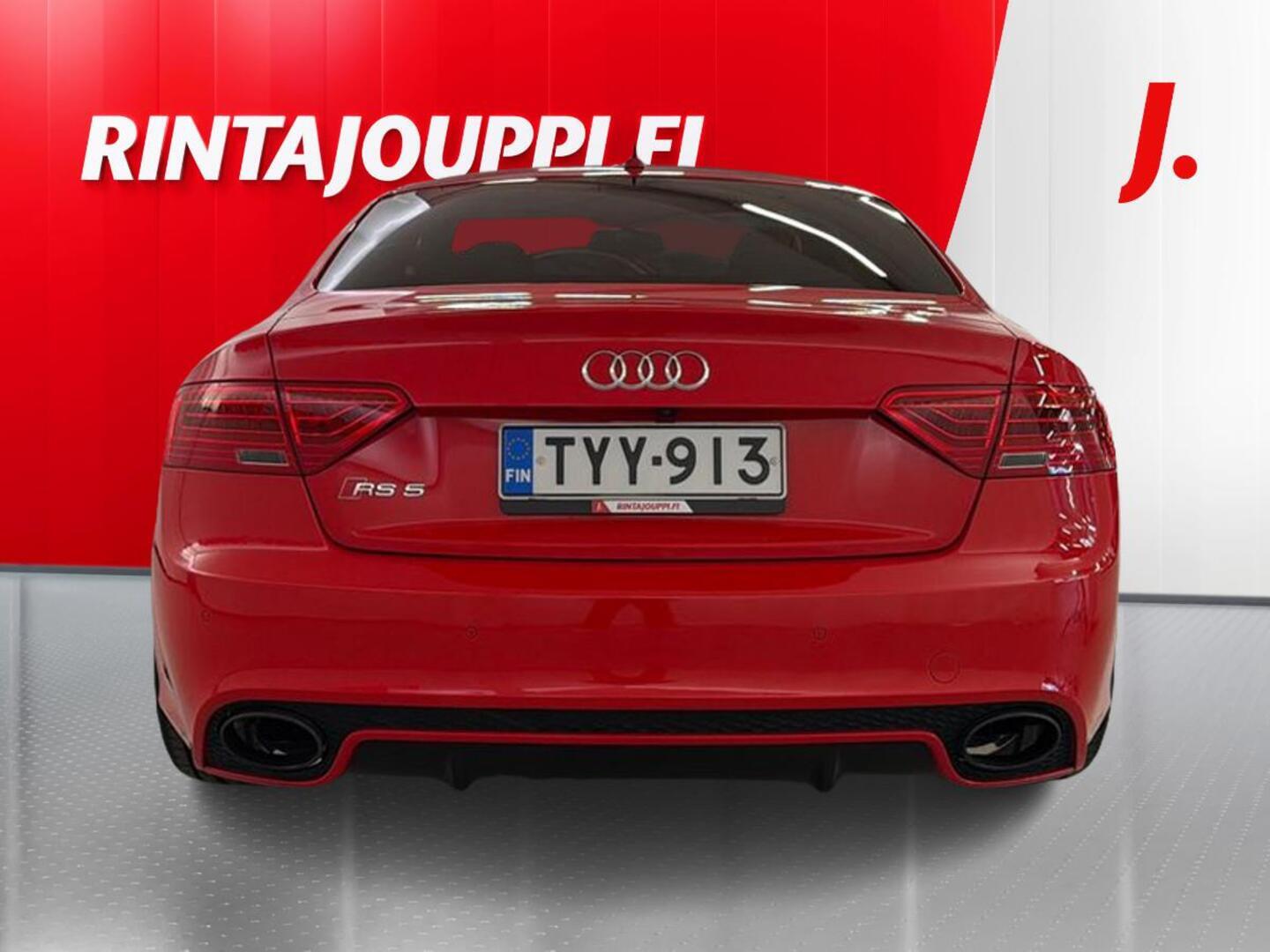 AUDI RS 5 2012