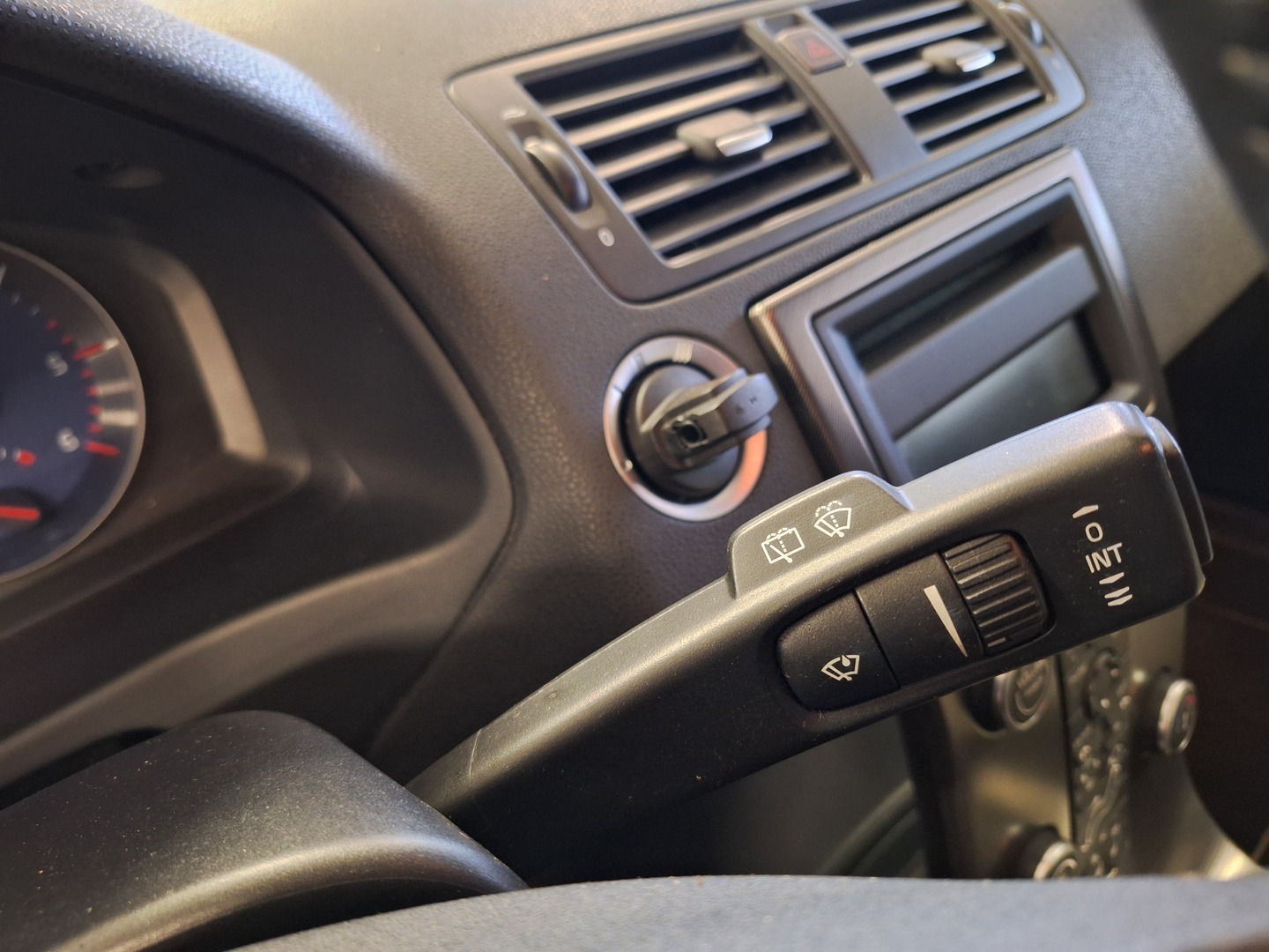 VOLVO V50 2008