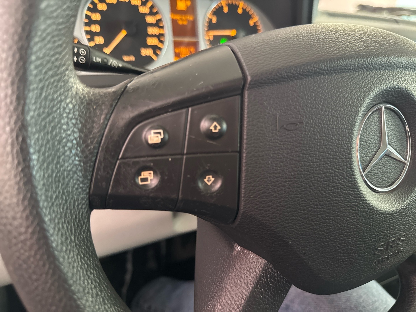 MERCEDES-BENZ B 2009