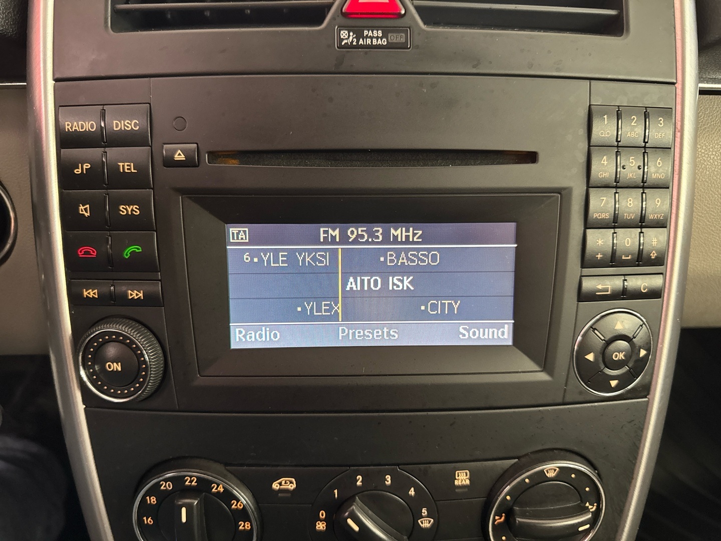 MERCEDES-BENZ B 2009