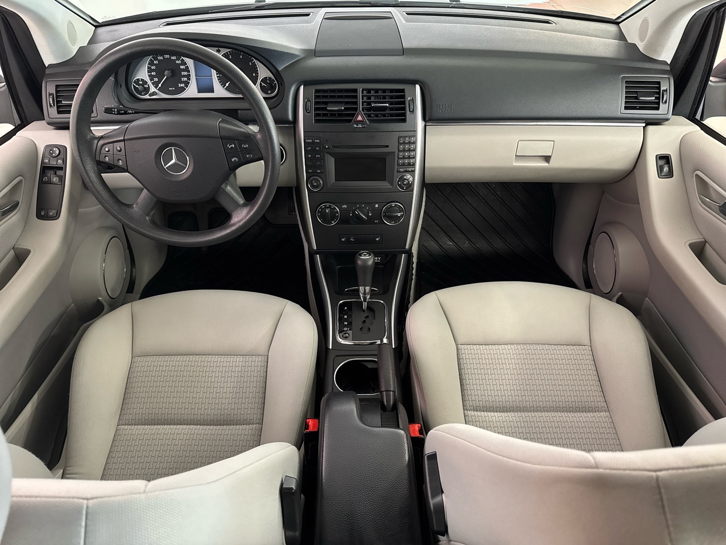 MERCEDES-BENZ B 2009