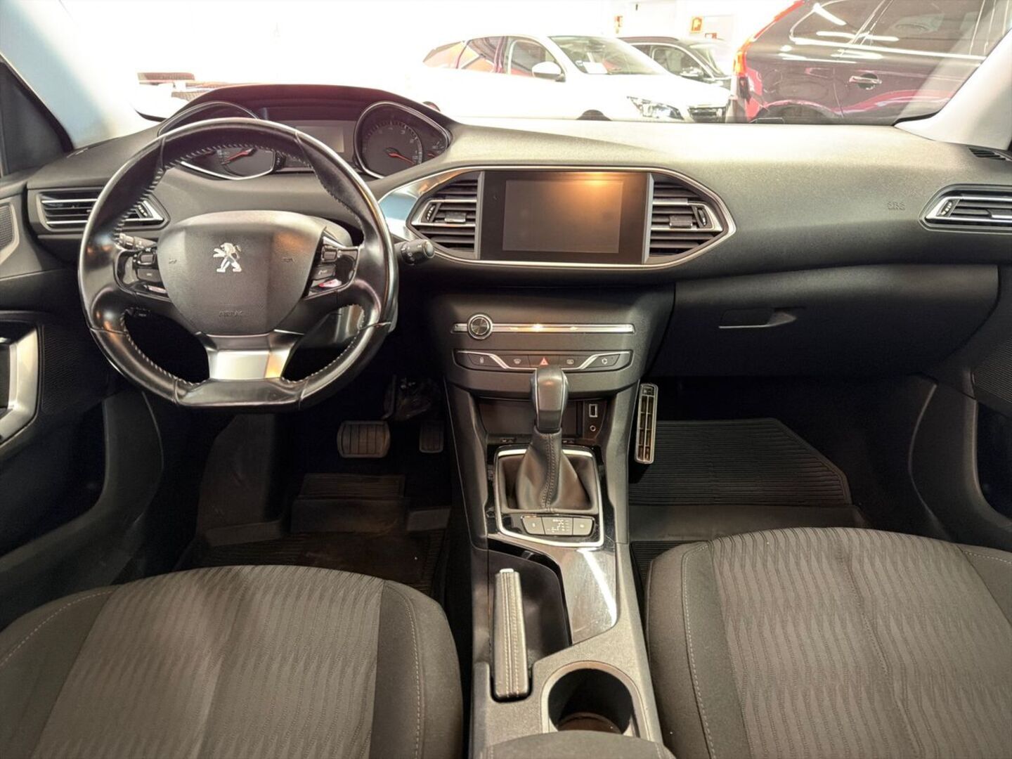 PEUGEOT 308 2017