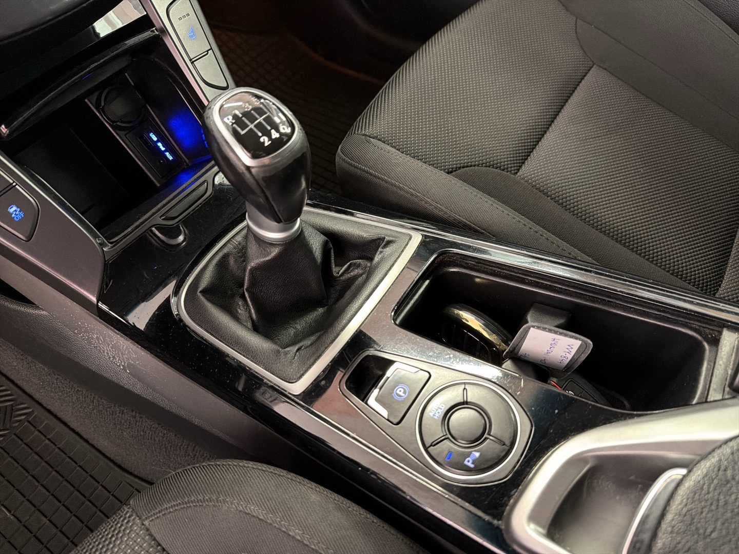 HYUNDAI i40 2012