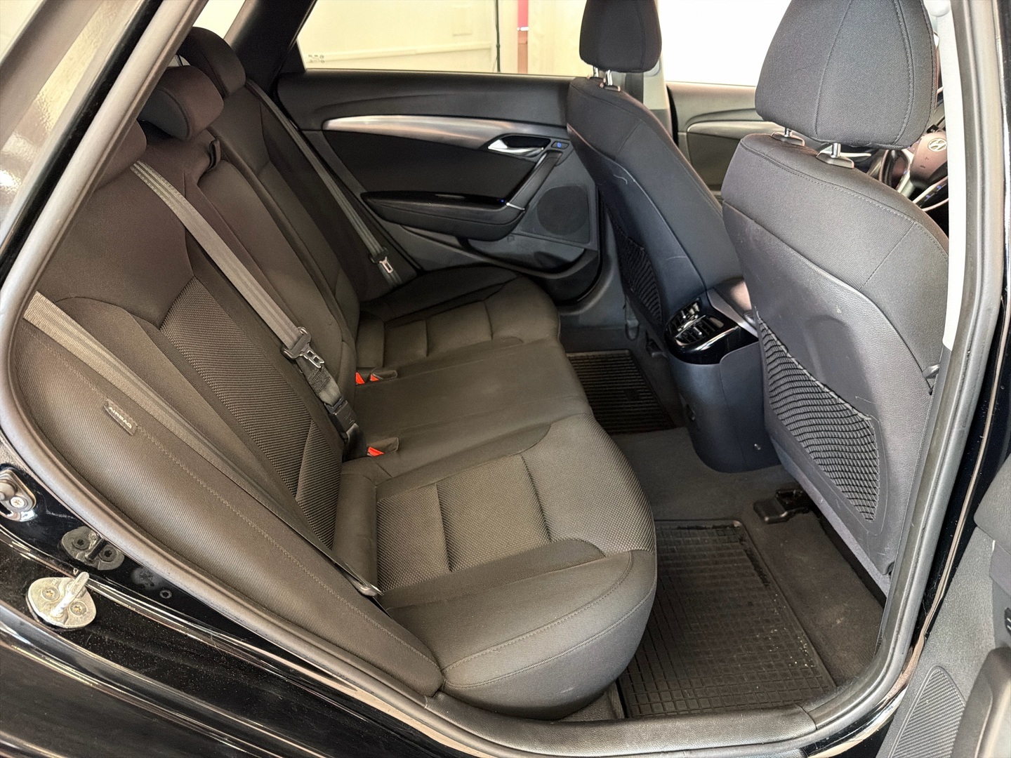 HYUNDAI i40 2012
