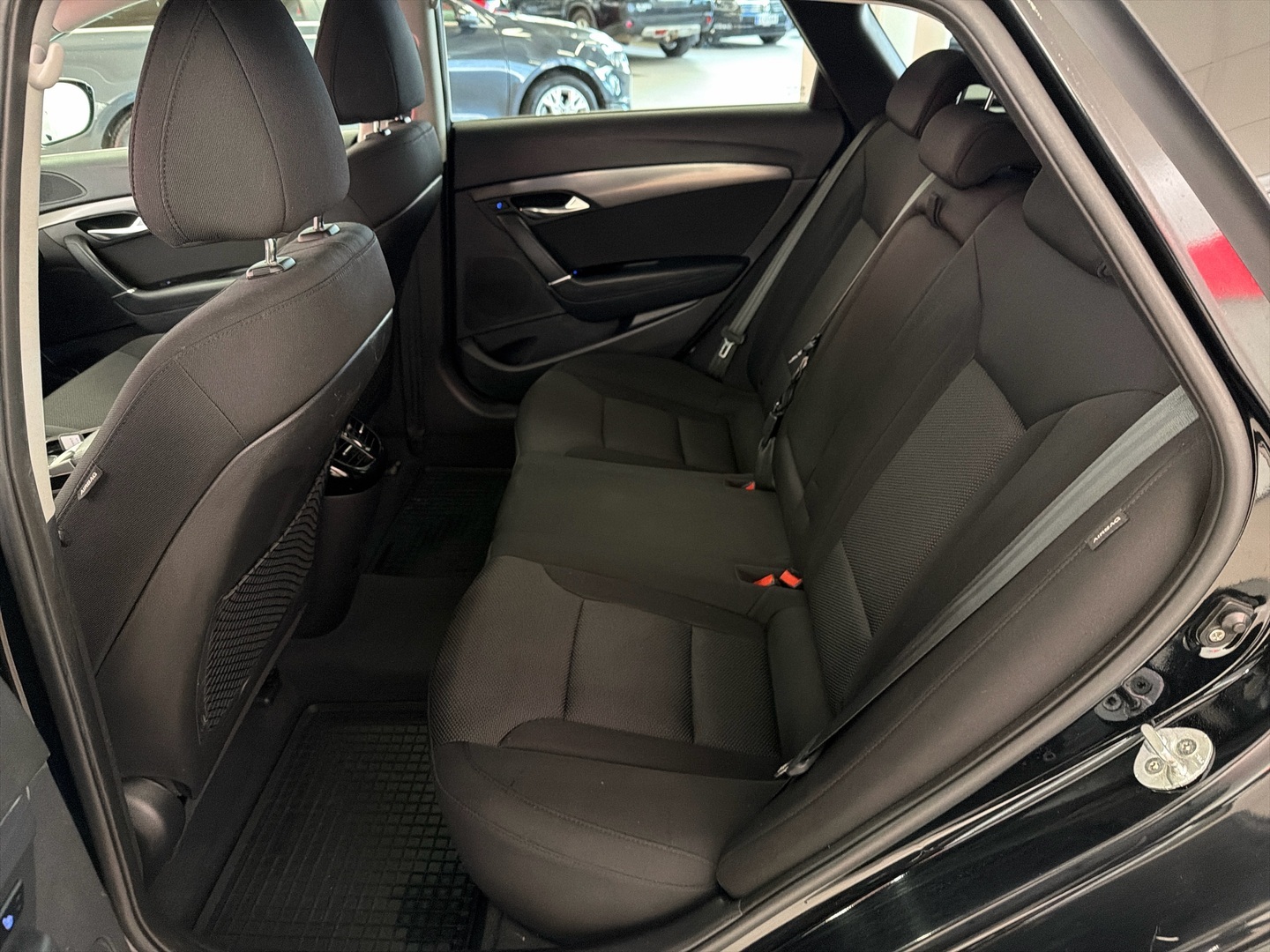 HYUNDAI i40 2012