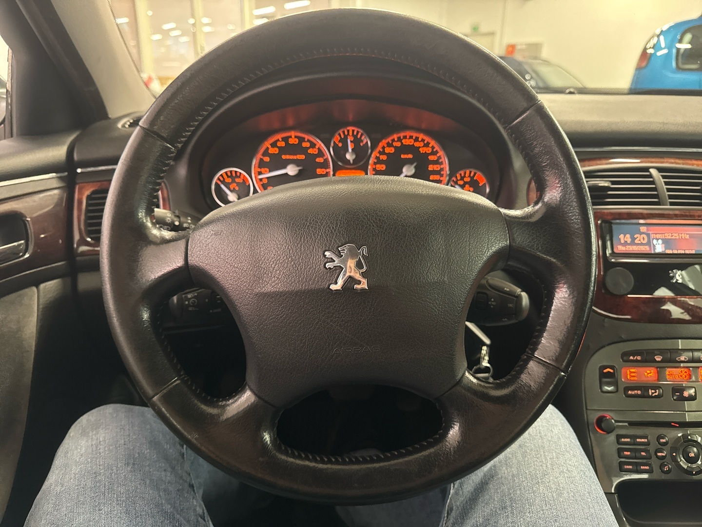 PEUGEOT 607 2005