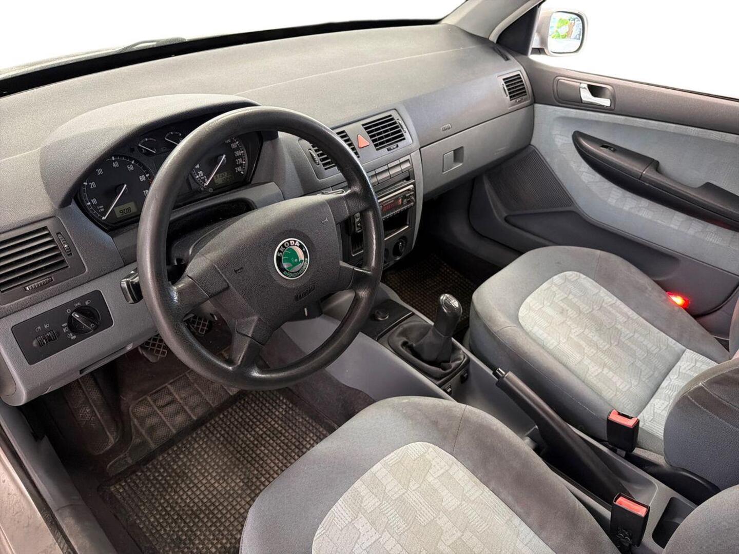 SKODA Fabia Combi 2001