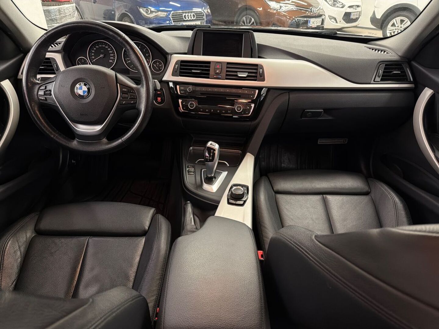 BMW 318 17