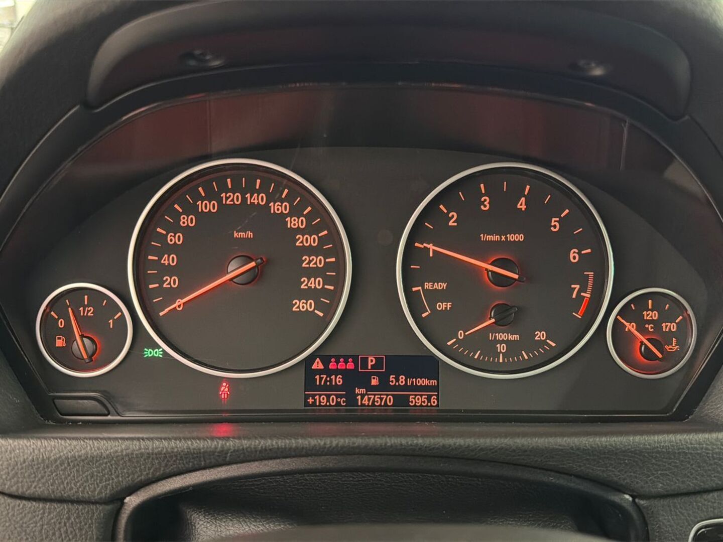 BMW 318 26