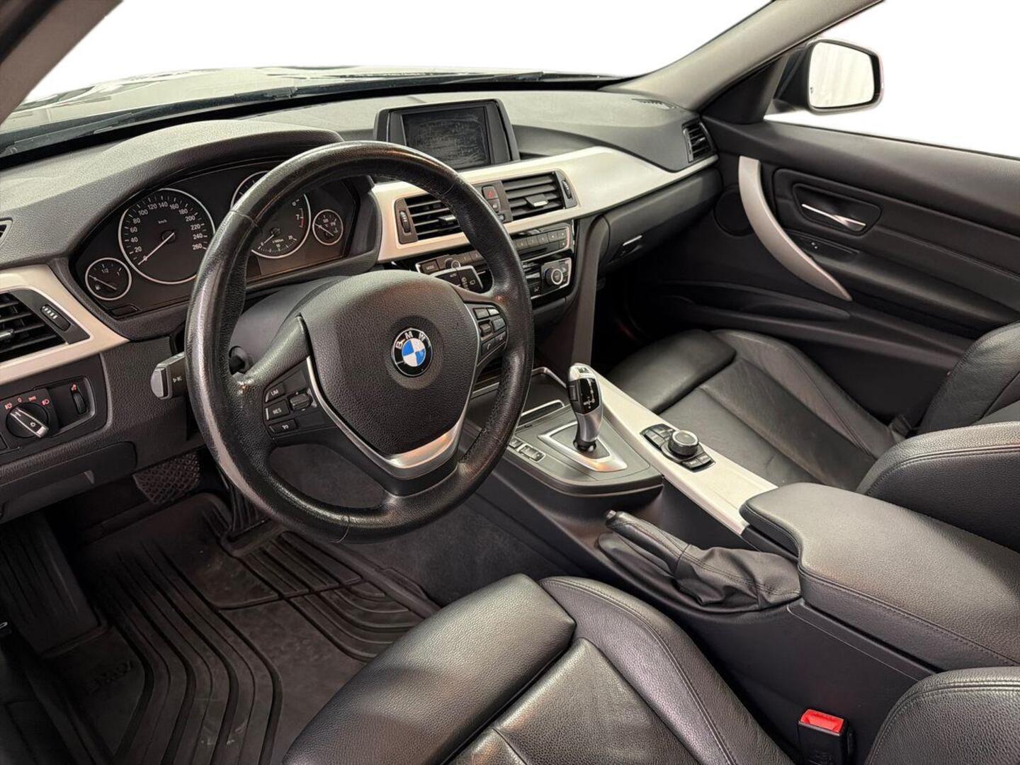BMW 318 7