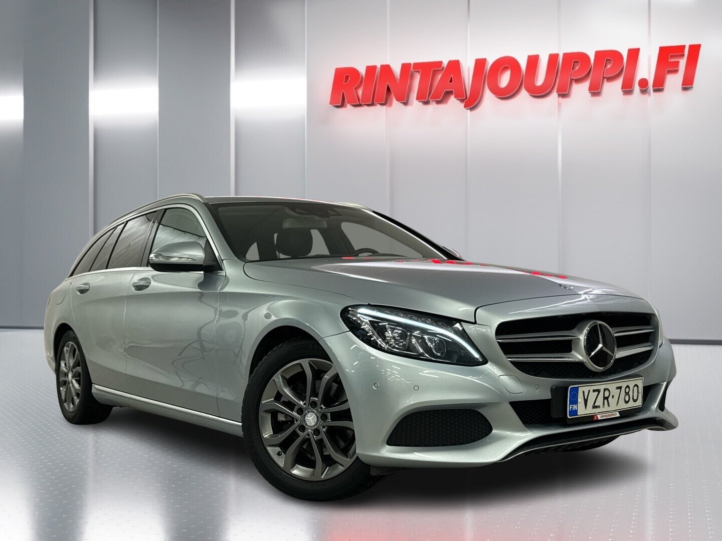 MERCEDES-BENZ C 2015