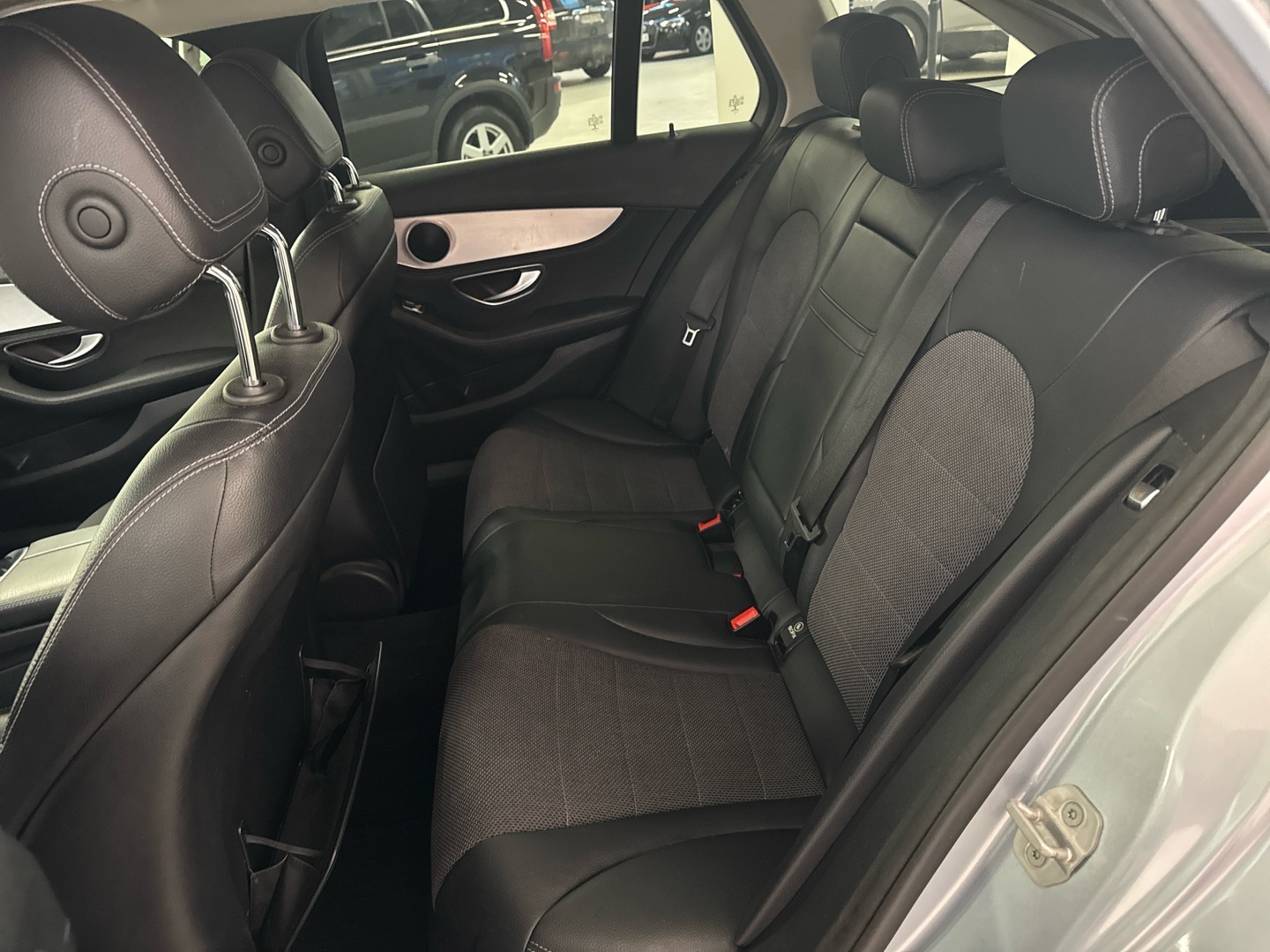 MERCEDES-BENZ C 2015