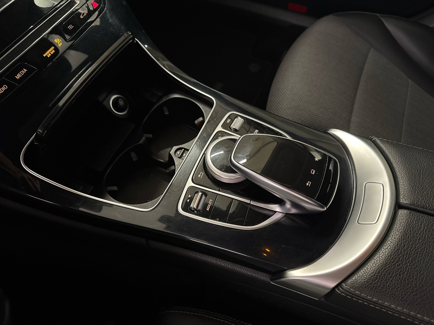 MERCEDES-BENZ C 2015