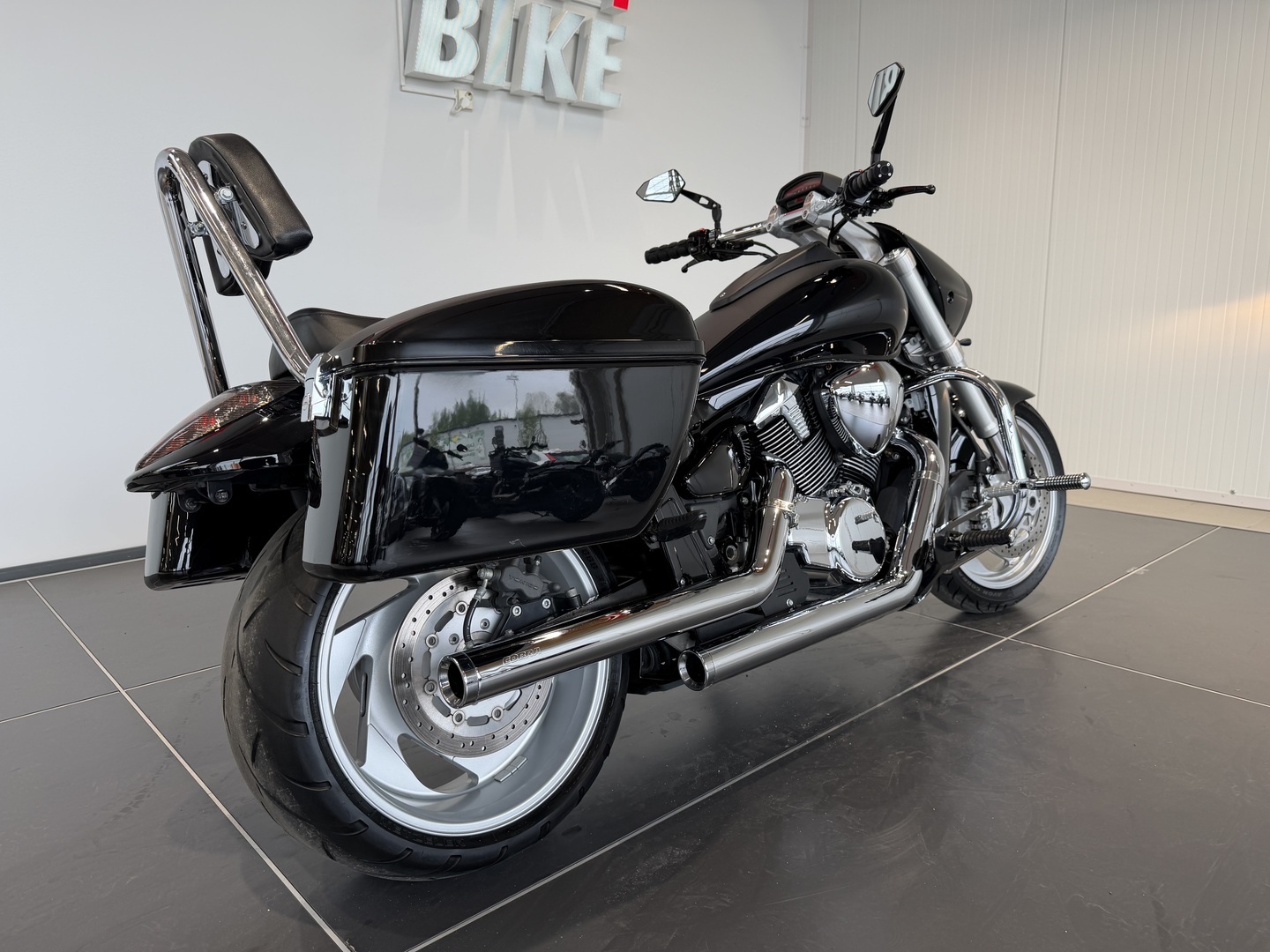 SUZUKI INTRUDER 2007