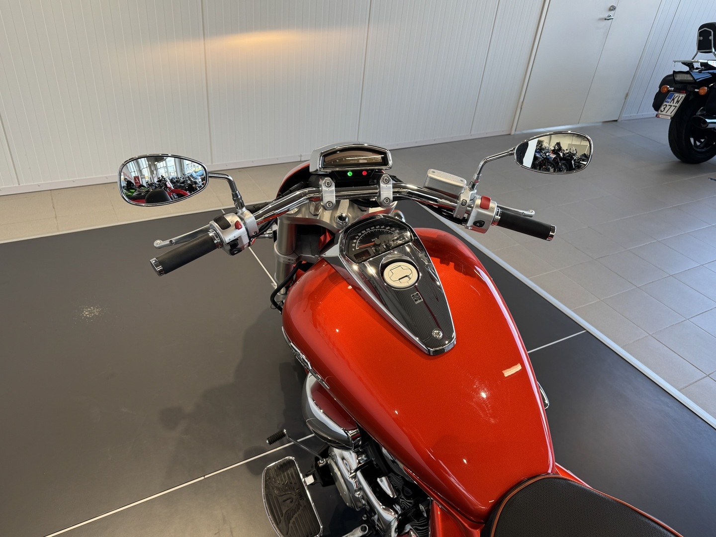 SUZUKI INTRUDER 2008