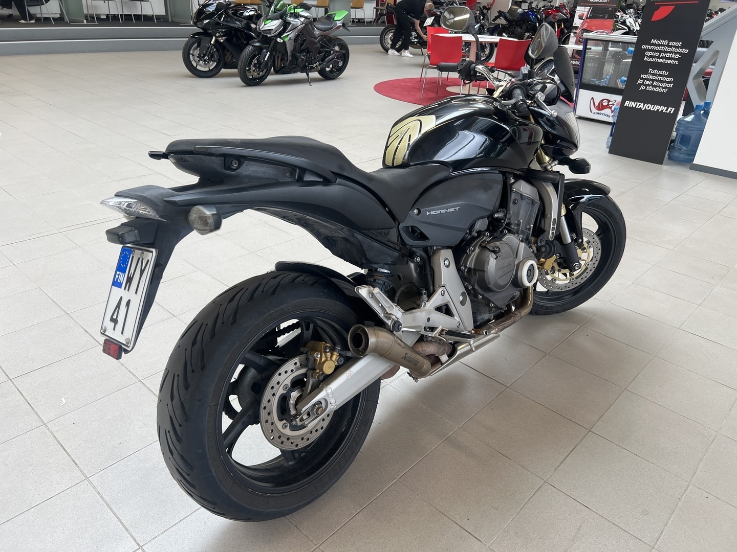 HONDA CB 2009