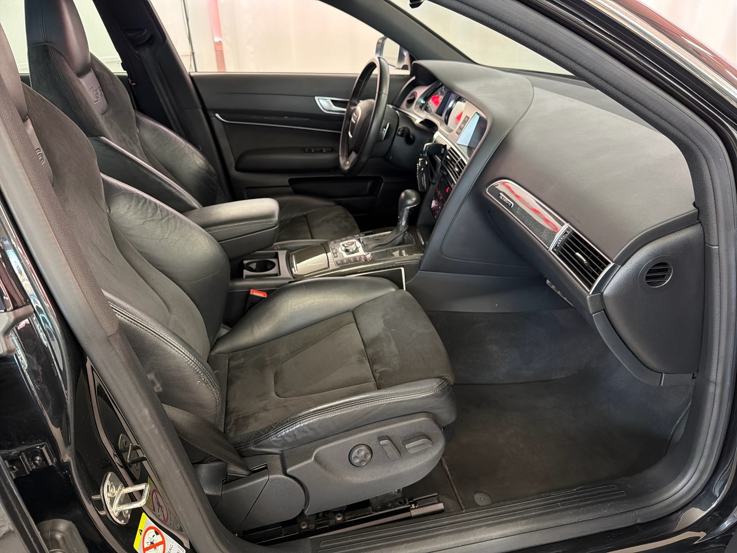 AUDI S6 2006