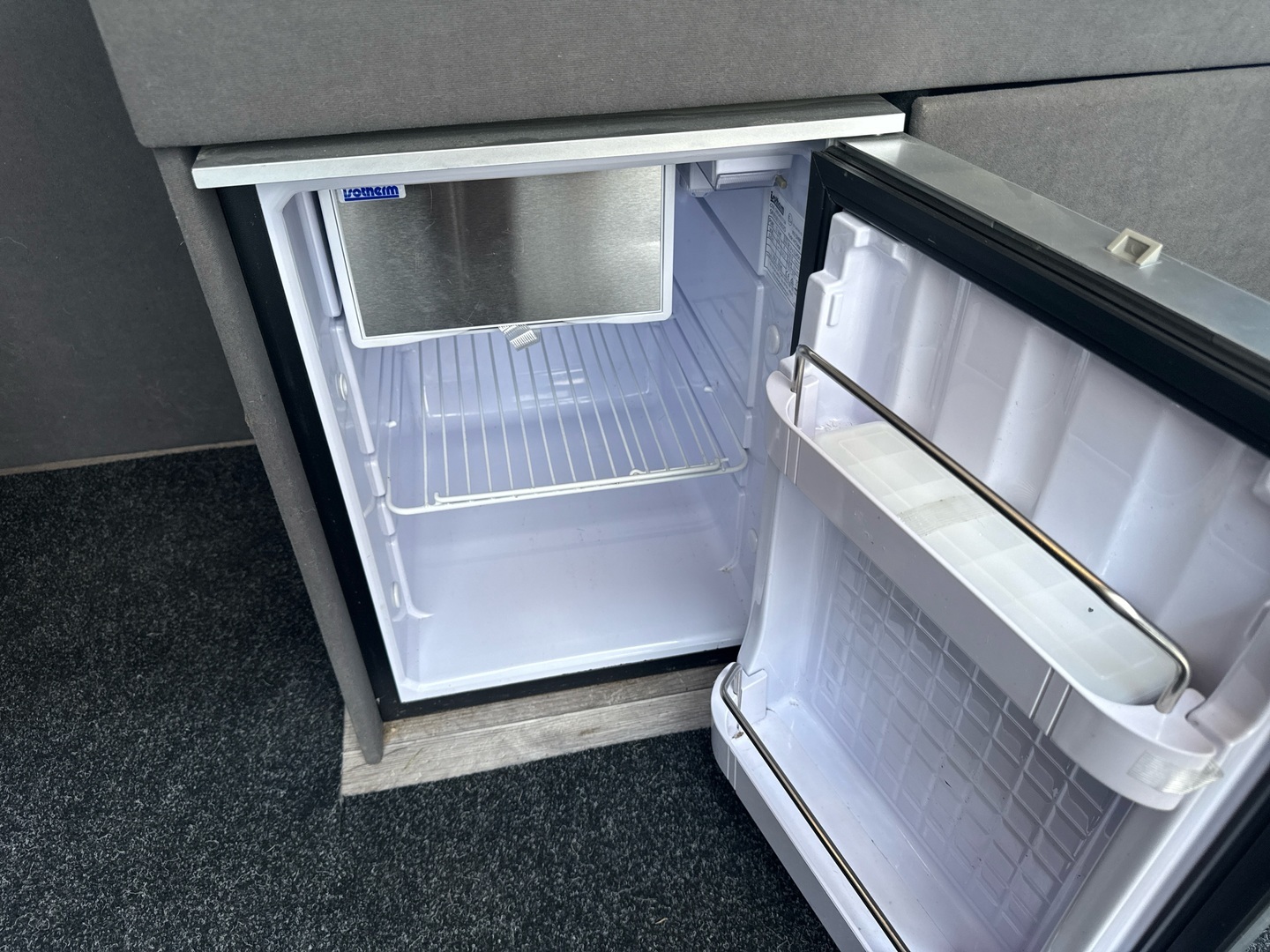 MERCEDES-BENZ Sprinter 2019