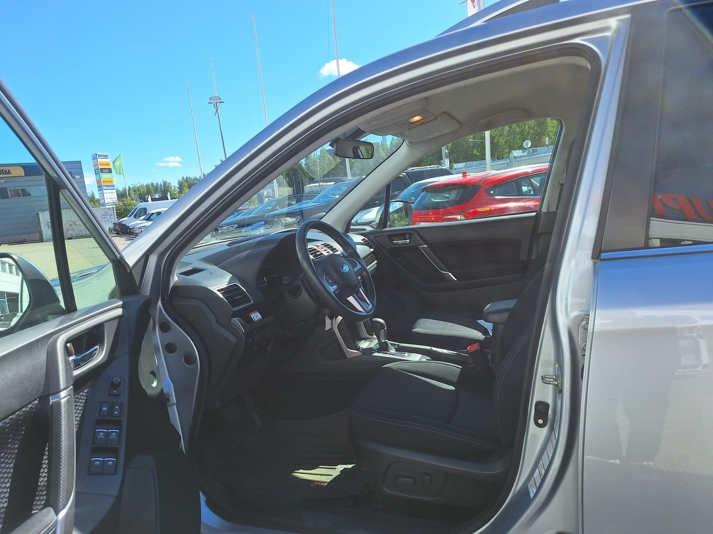 SUBARU Forester 2018