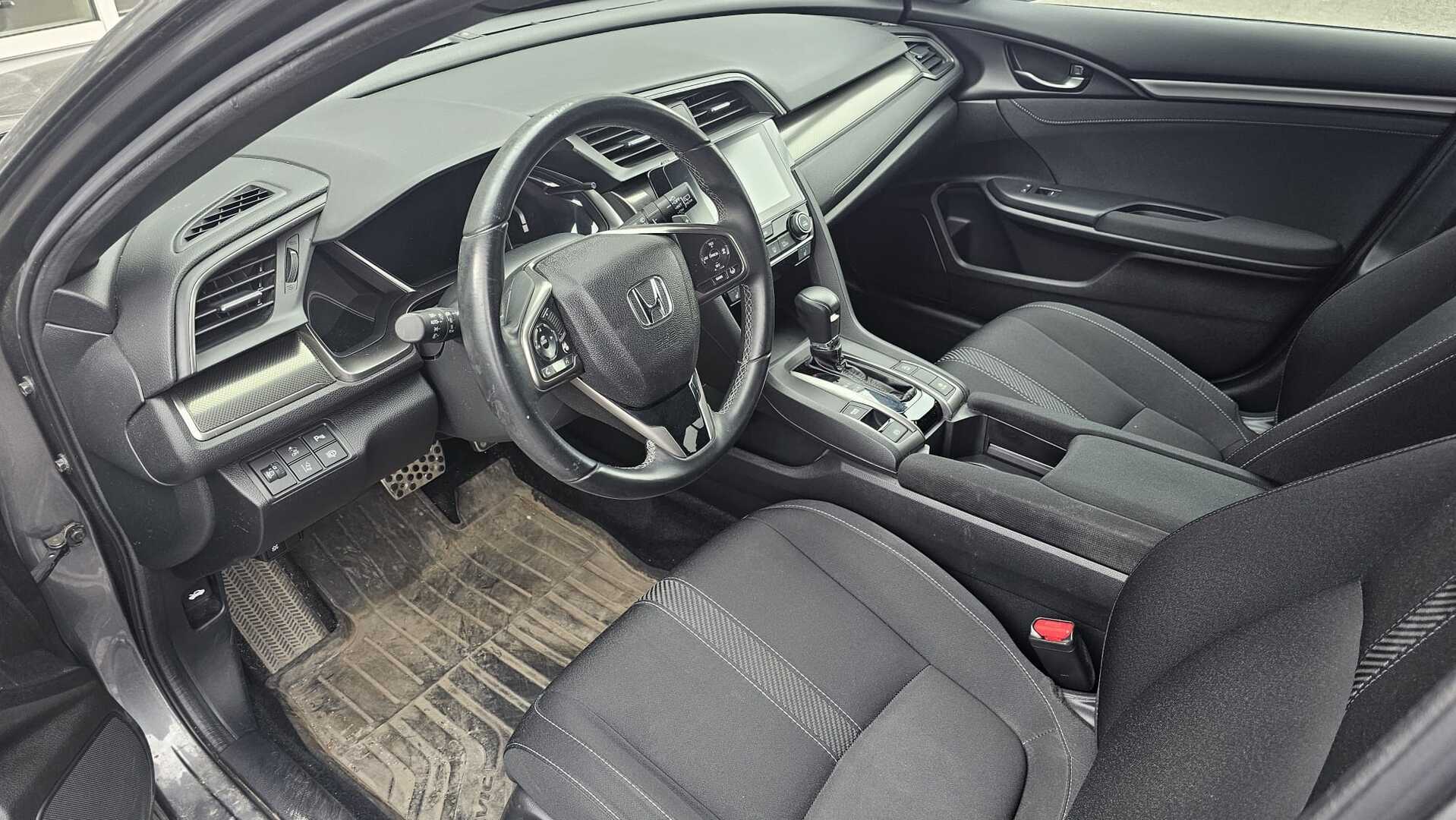 HONDA Civic 2018
