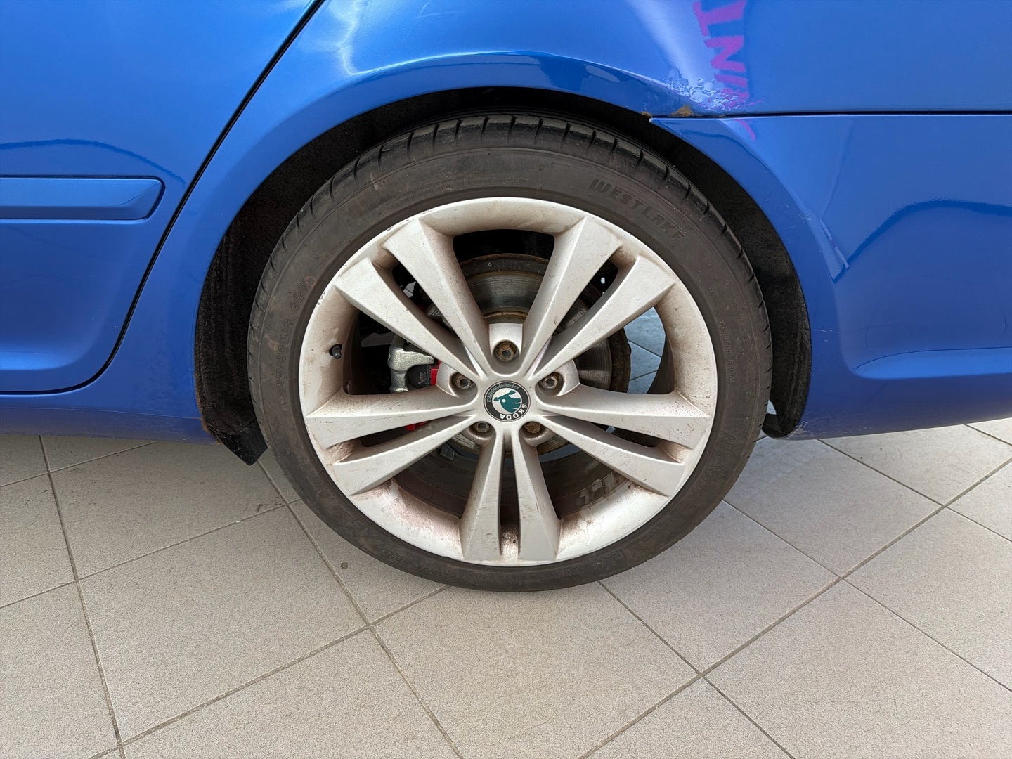 SKODA Octavia 2011