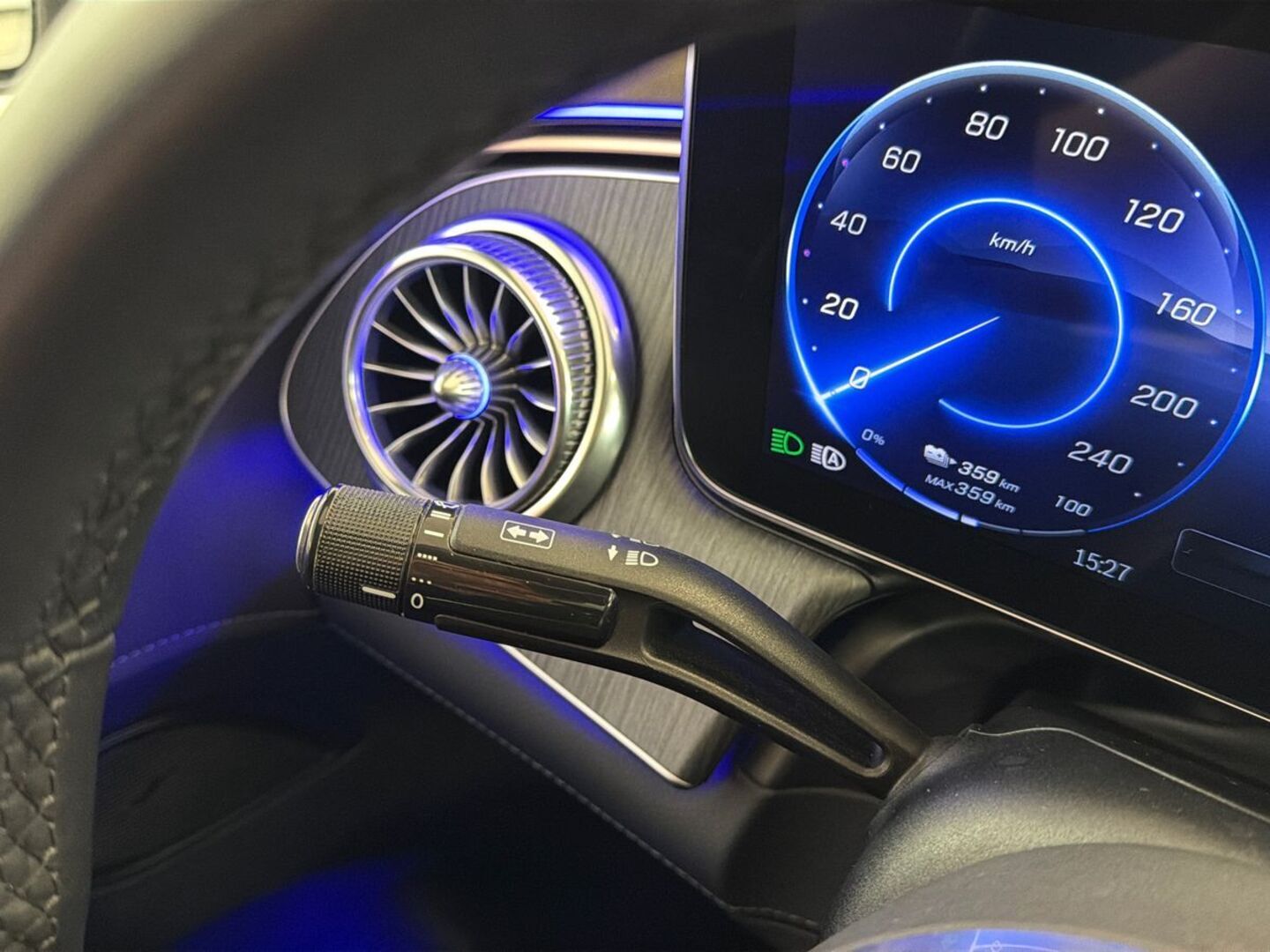 MERCEDES-BENZ EQE 2022