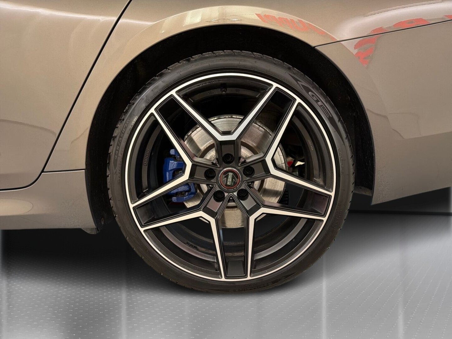 BMW 540 13