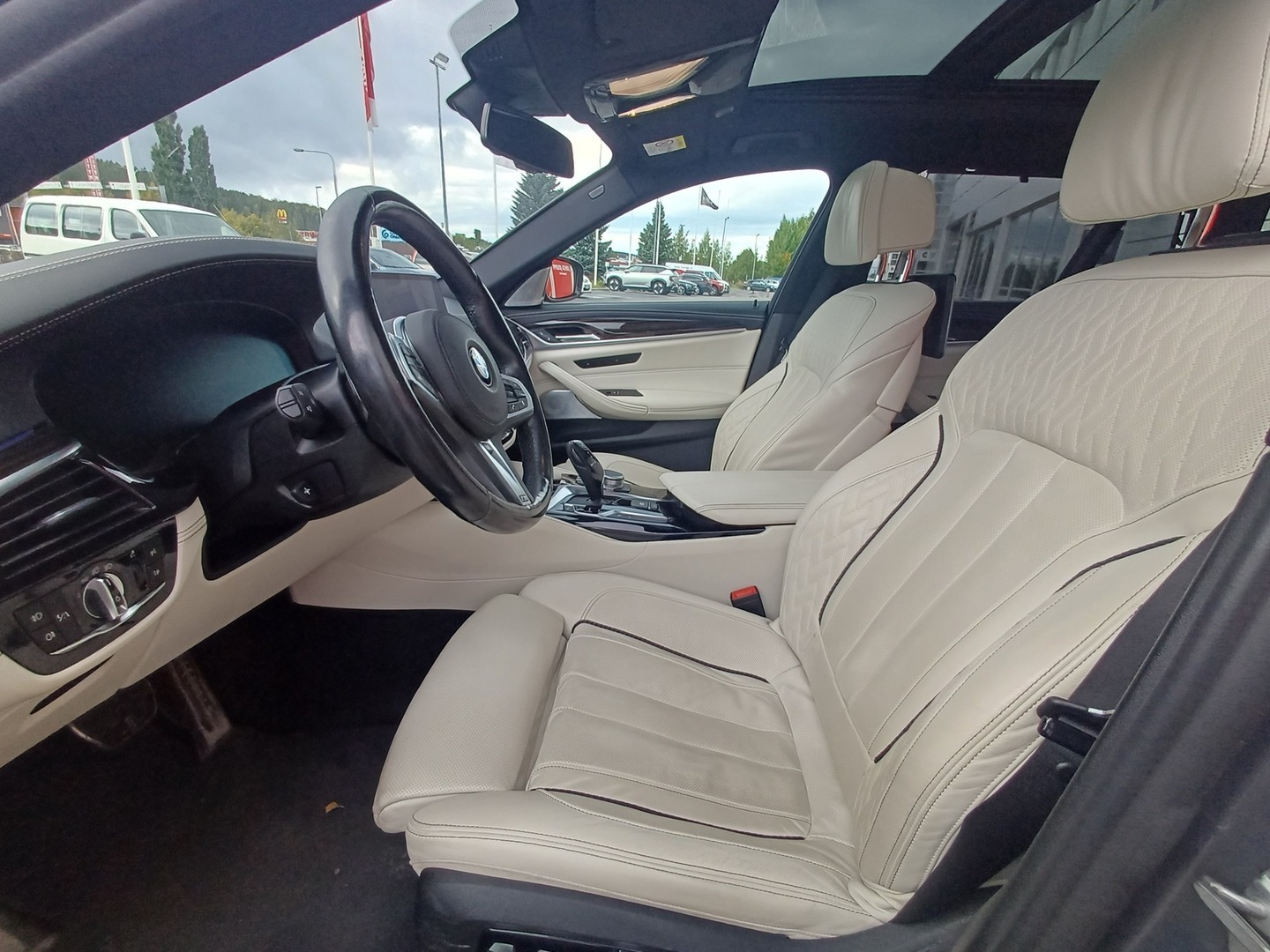 BMW 540 2019