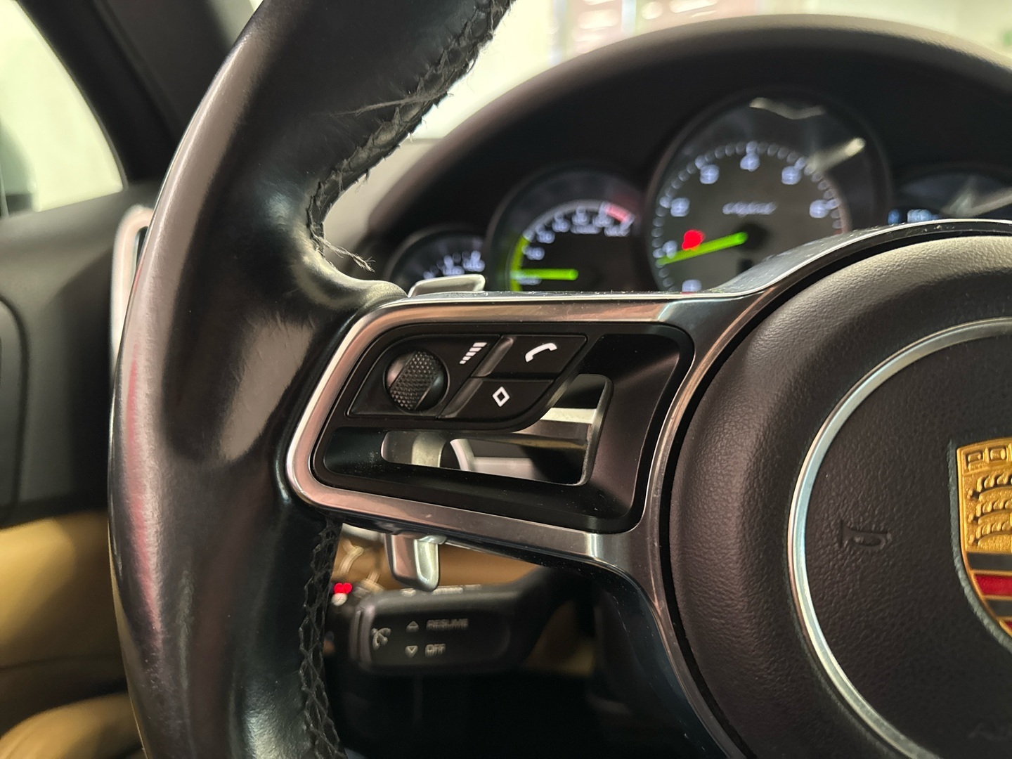 PORSCHE Cayenne 2015