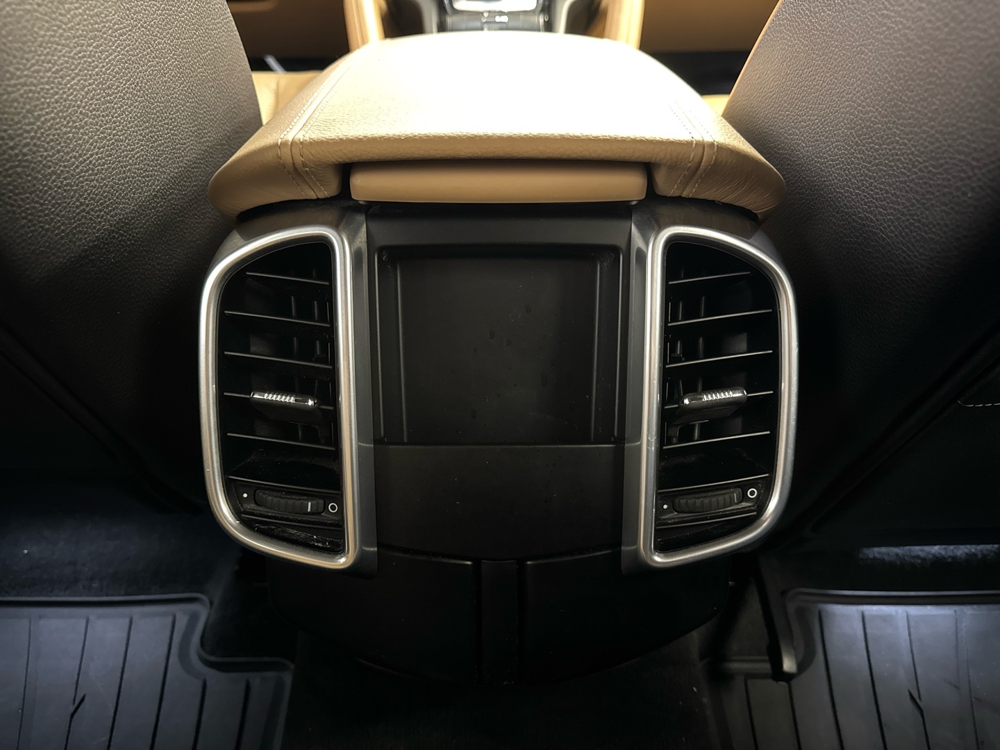 PORSCHE Cayenne 2015