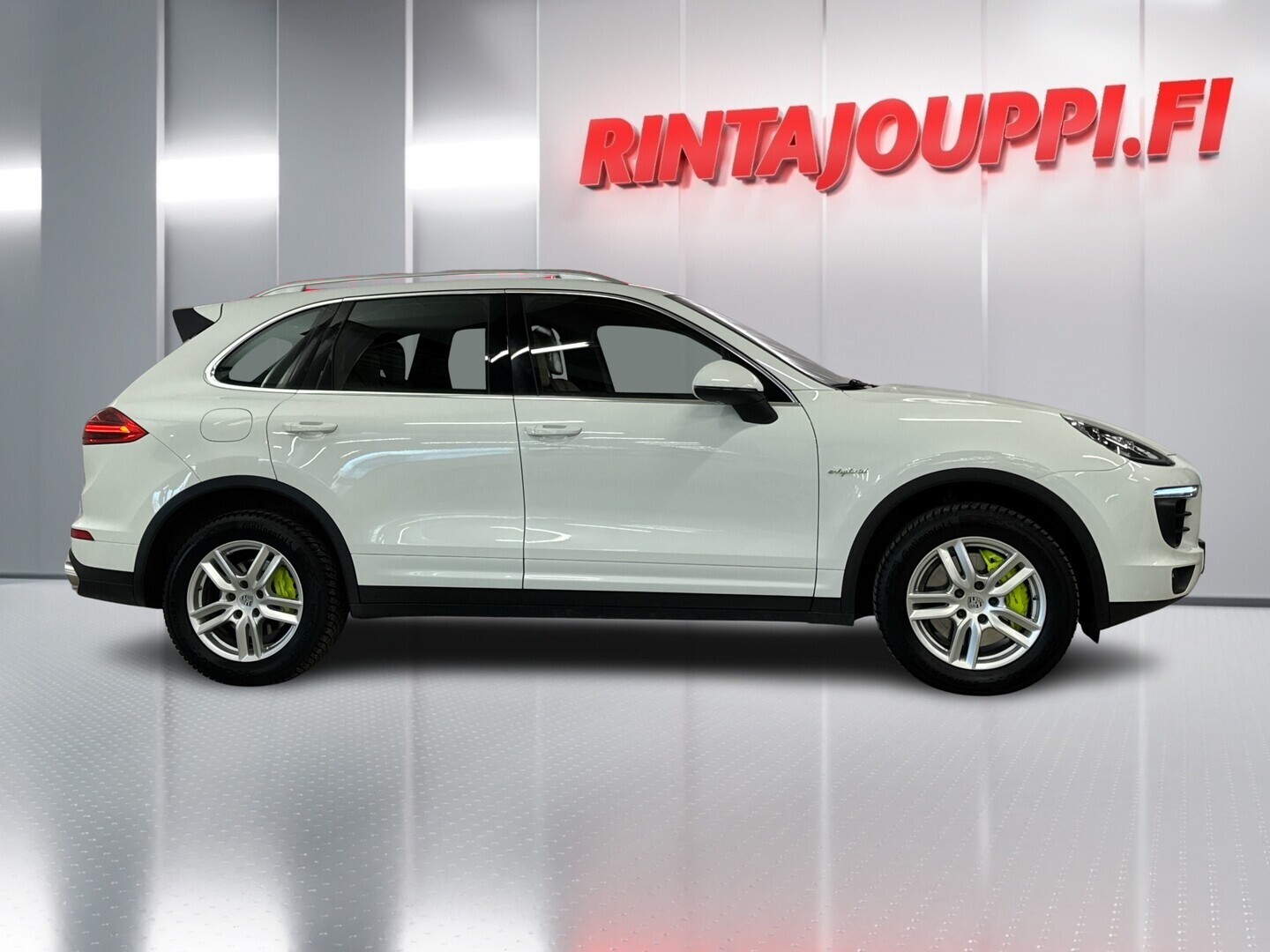 PORSCHE Cayenne 2015