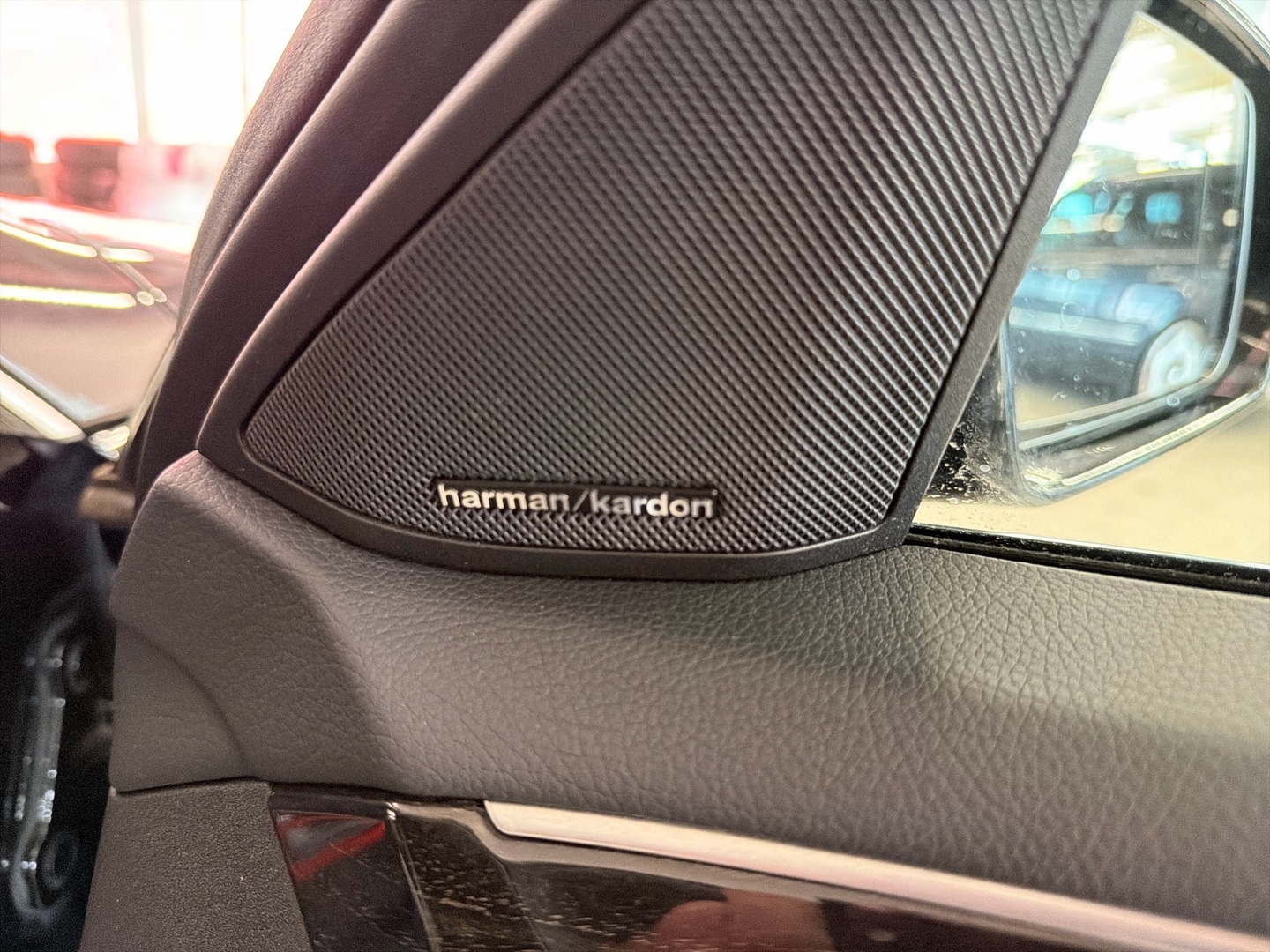 MERCEDES-BENZ E 2014