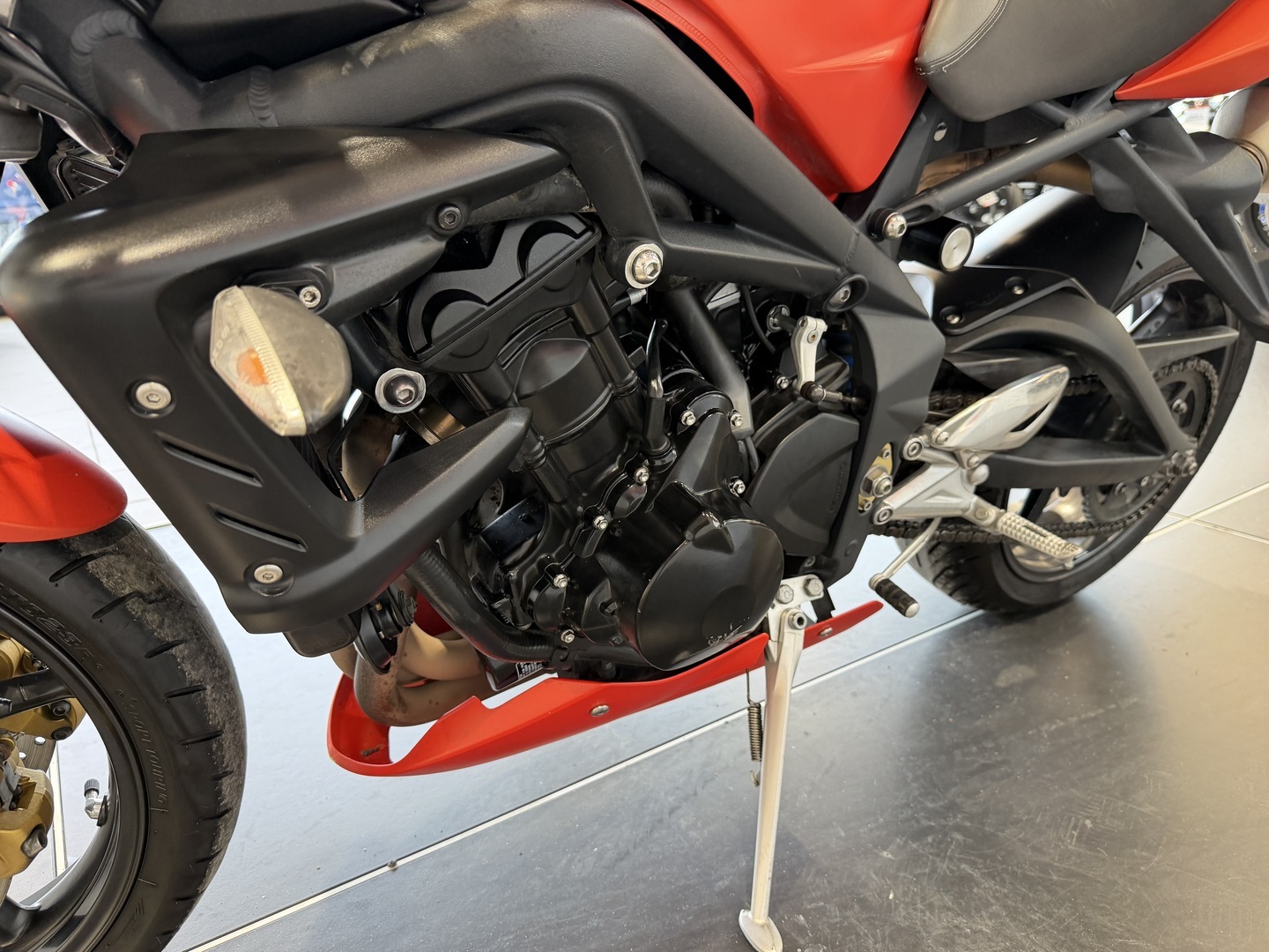 TRIUMPH STREET TRIPLE 2010