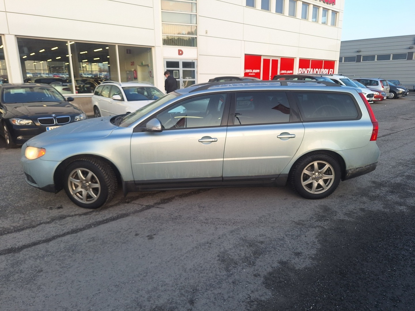 VOLVO V70 2008