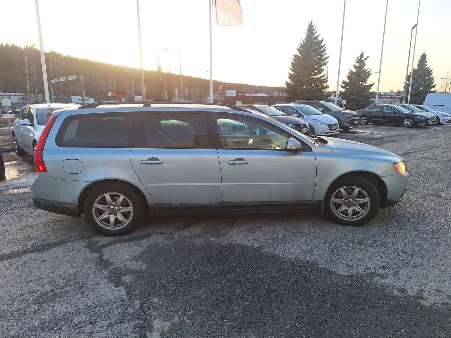 VOLVO V70 2008