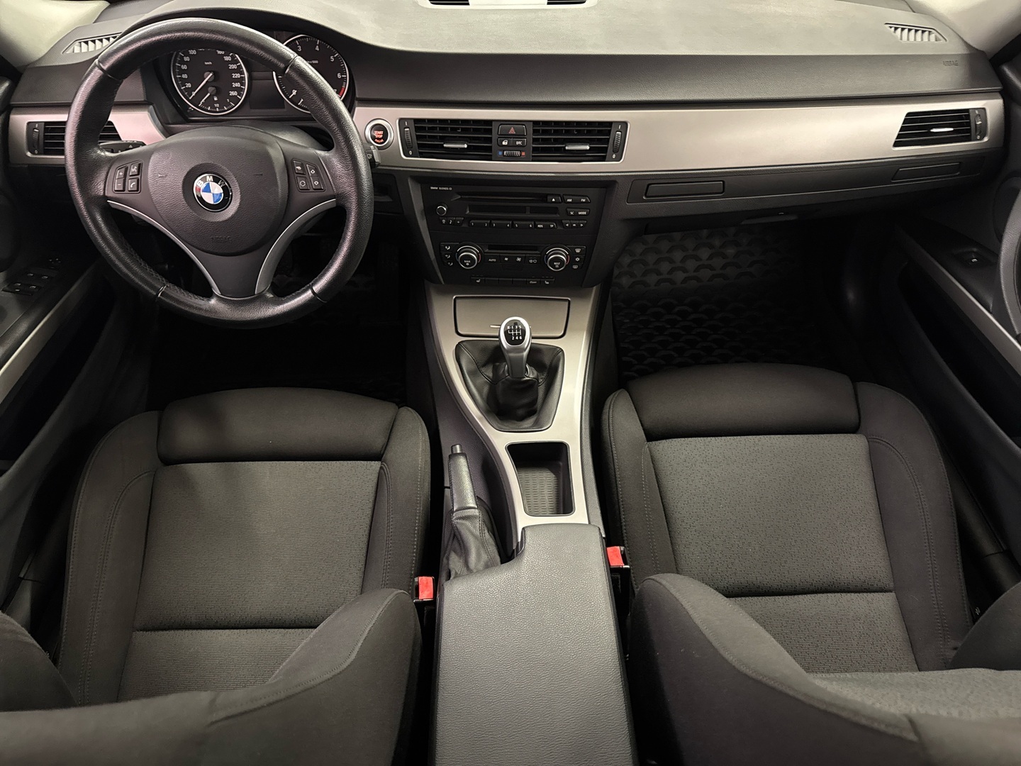 BMW 318 2008