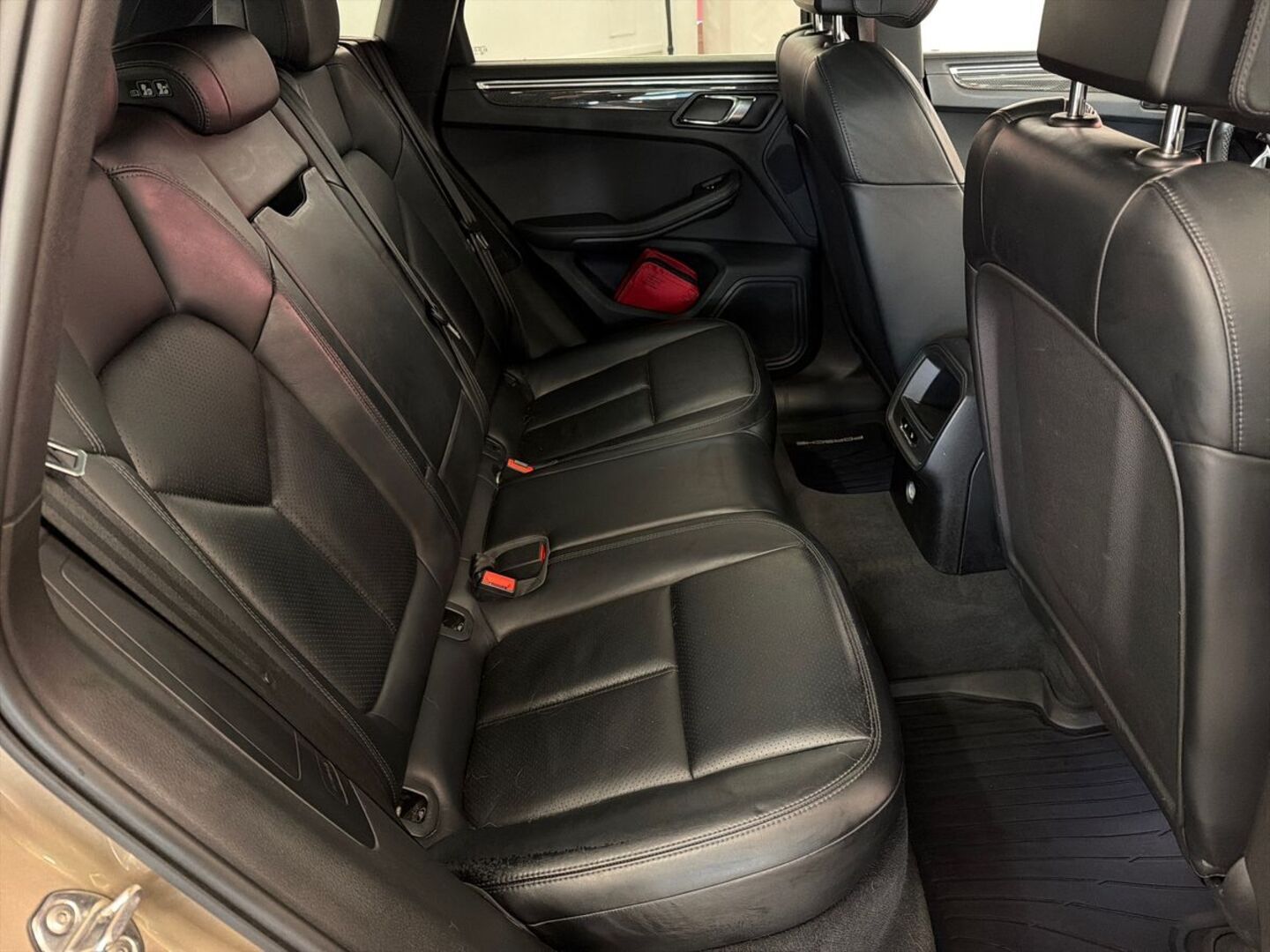 PORSCHE Macan 2015